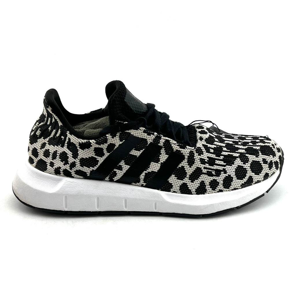 Adidas Swift Run X