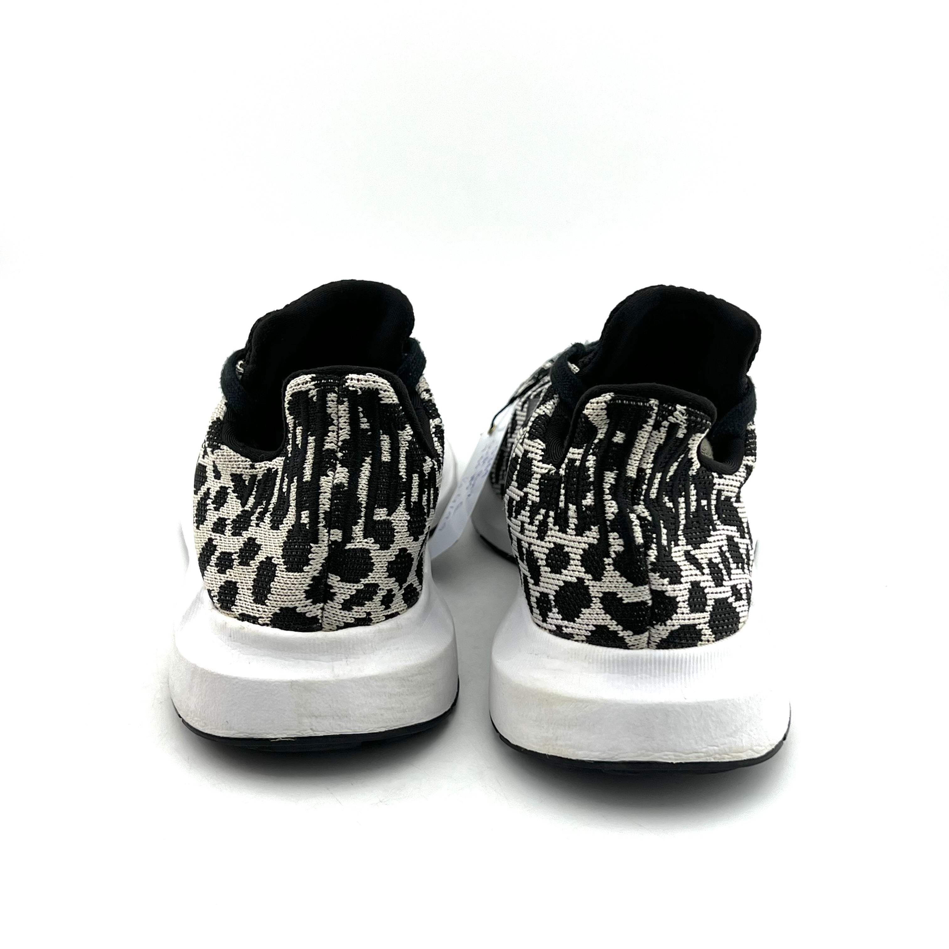 Adidas Swift Run X