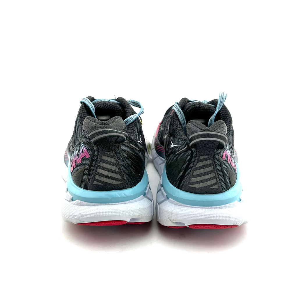 Hoka One One Clifton 4
