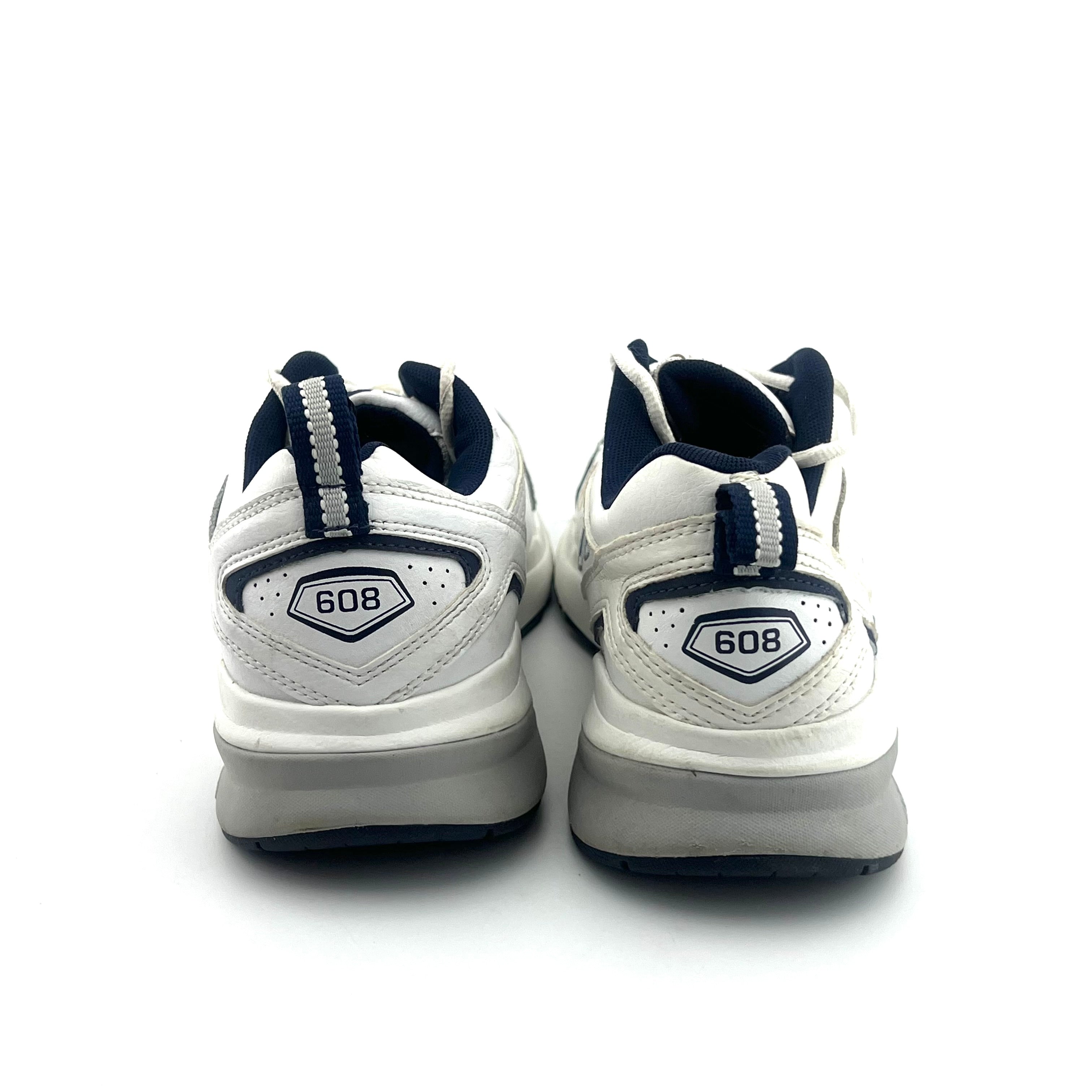 New Balance 608 V5