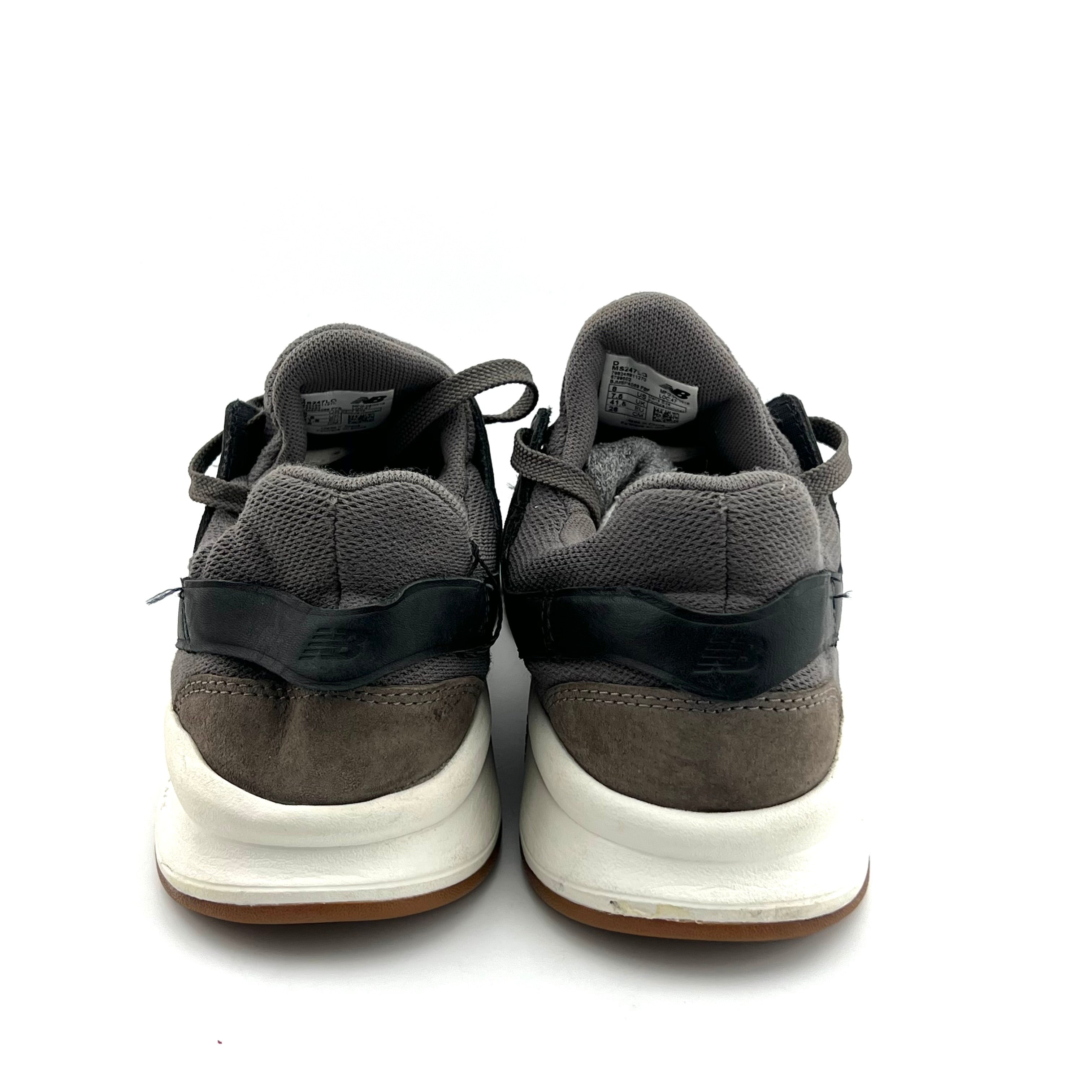 New Balance Rev Lite