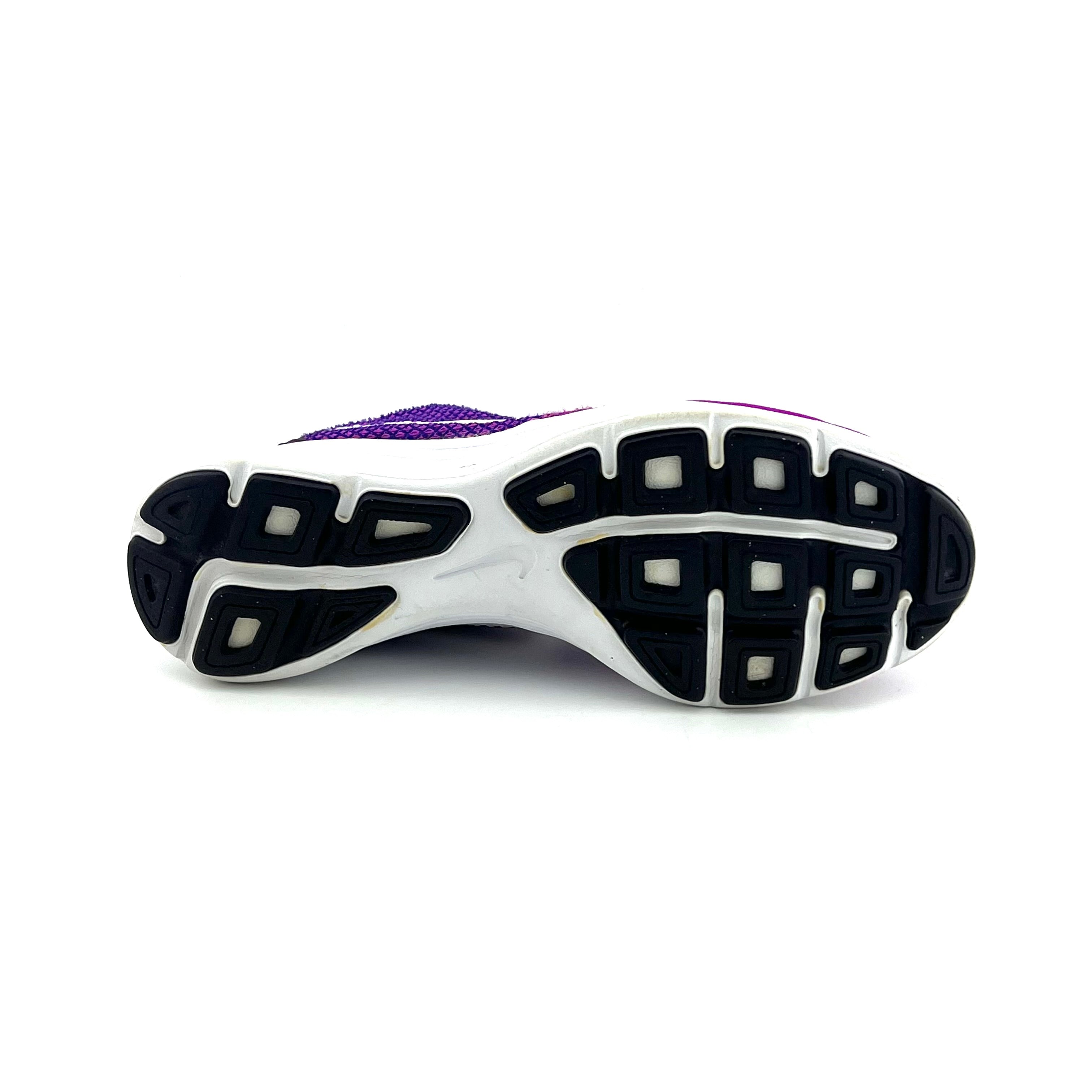 Nike Revolution 3