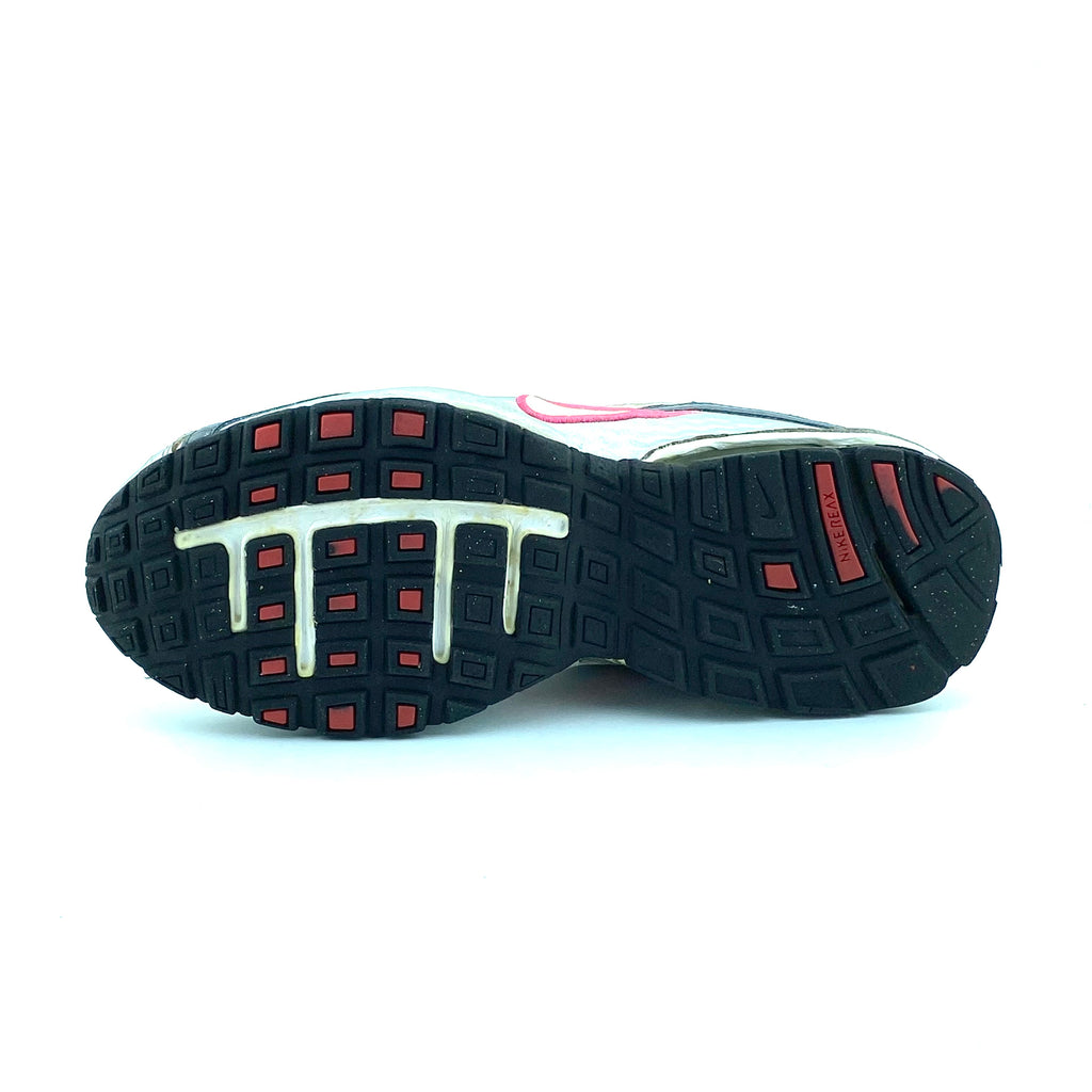Nike Reax