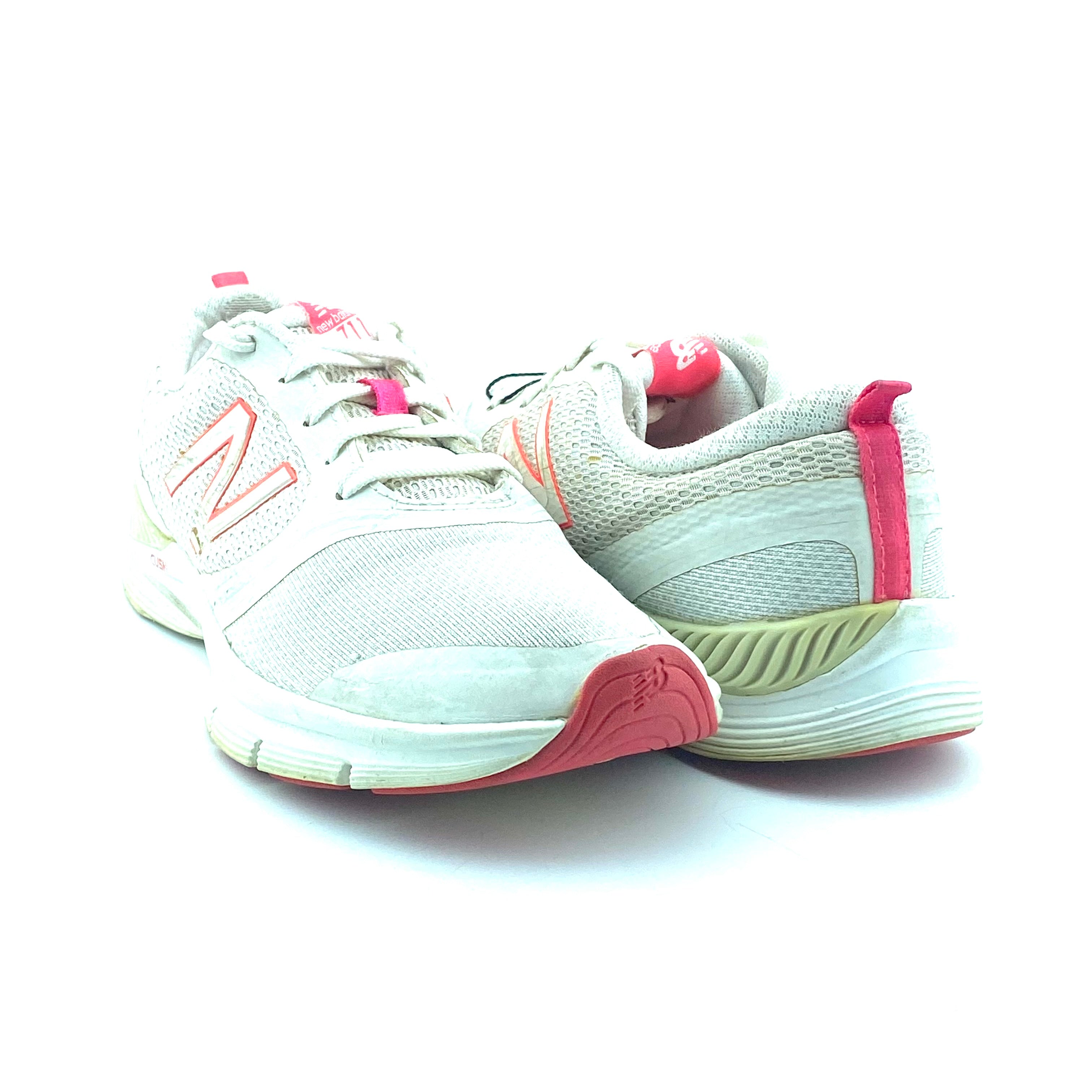 New Balance 711 Mesh