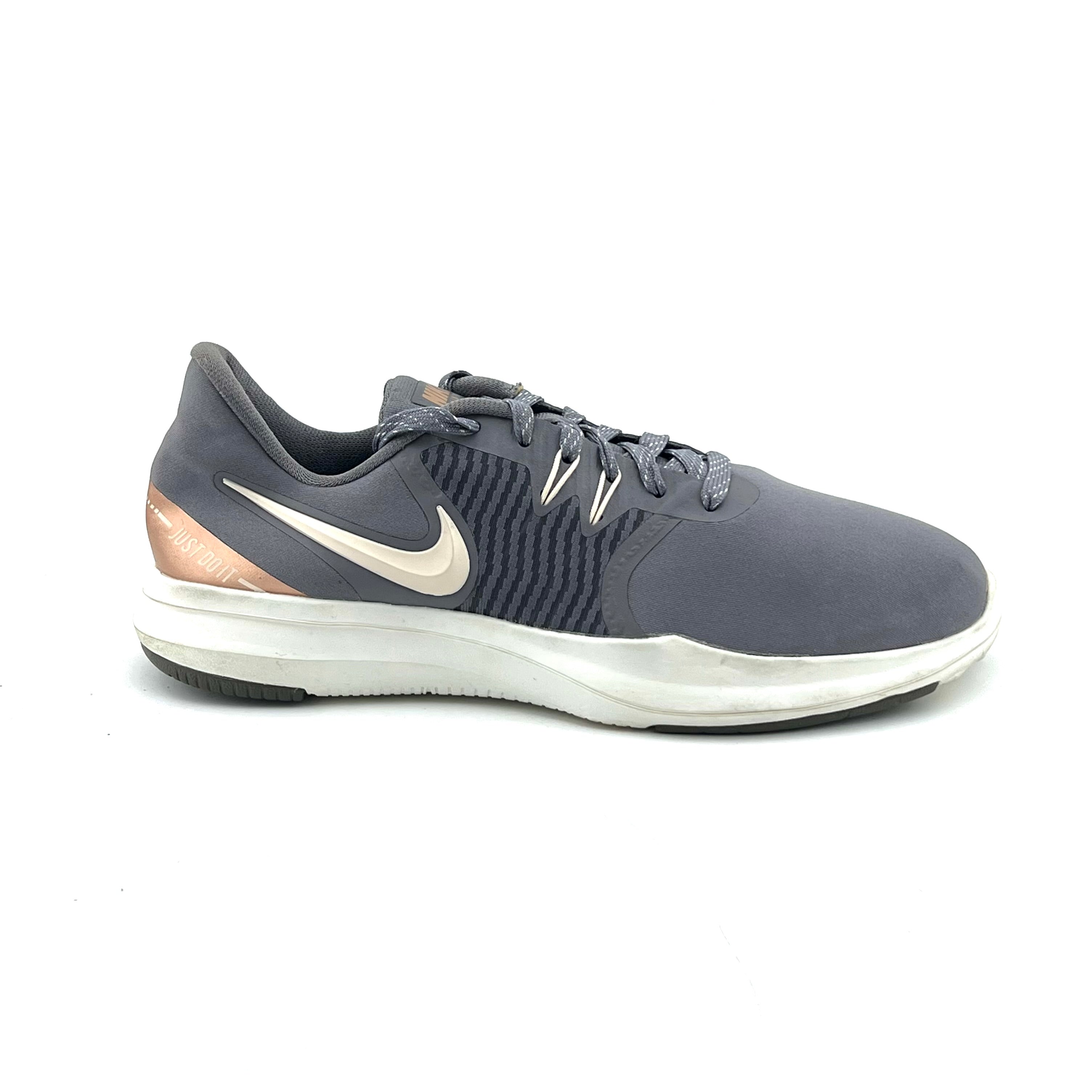 Nike Training 8