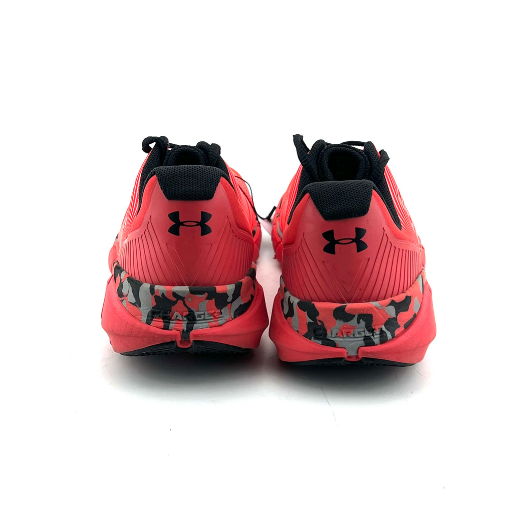 Under Armour Charged Level