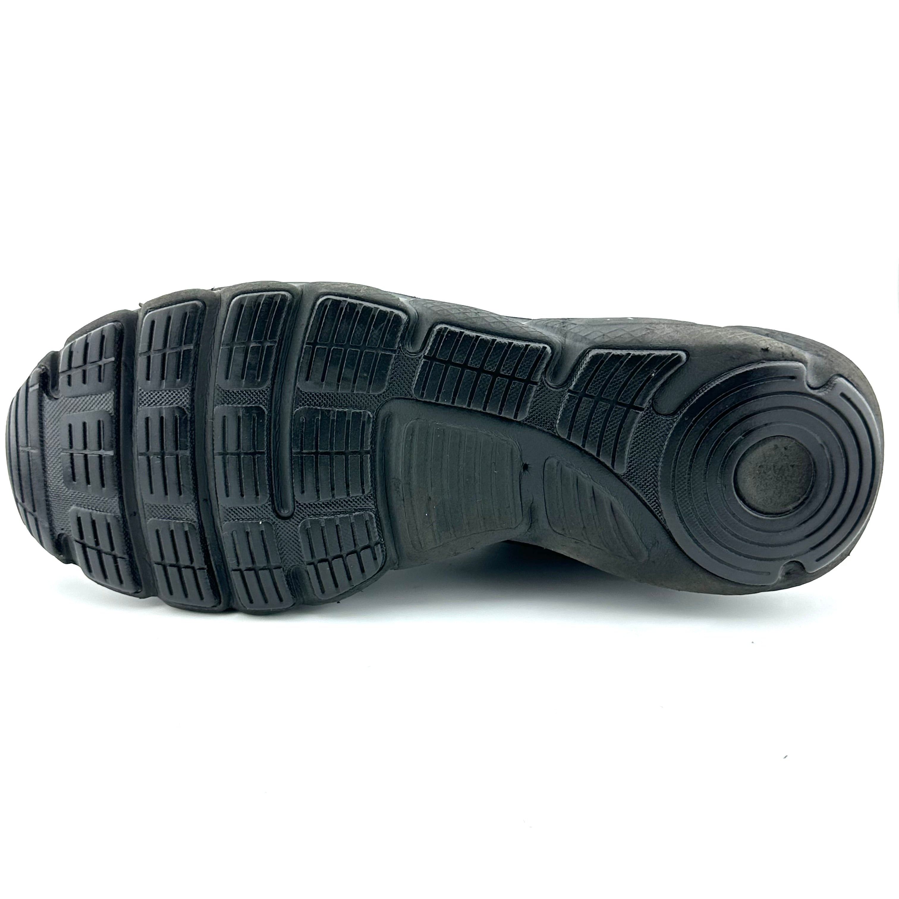 UnderArmour Charged Assert 8