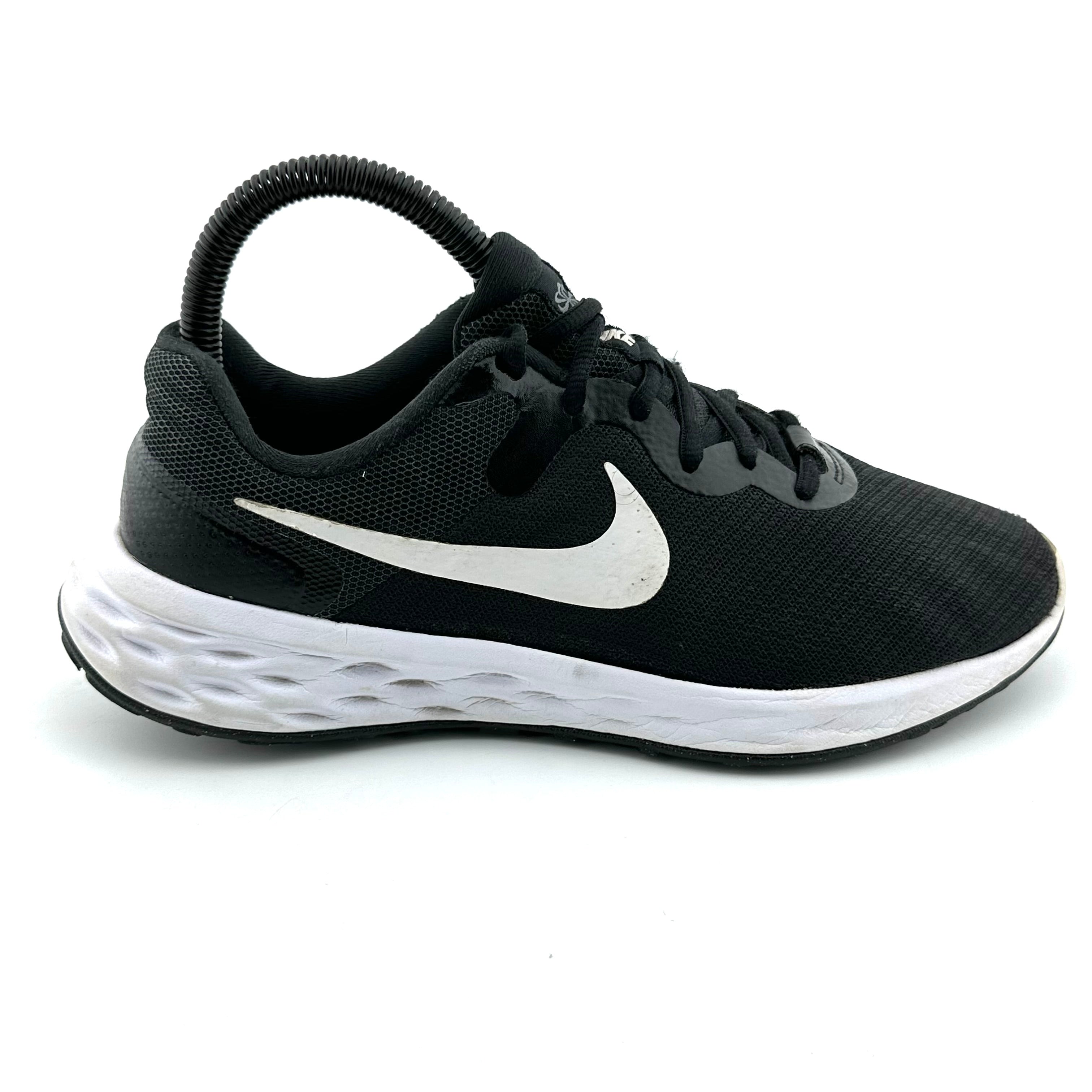 Nike Revolution 6 Next Nature