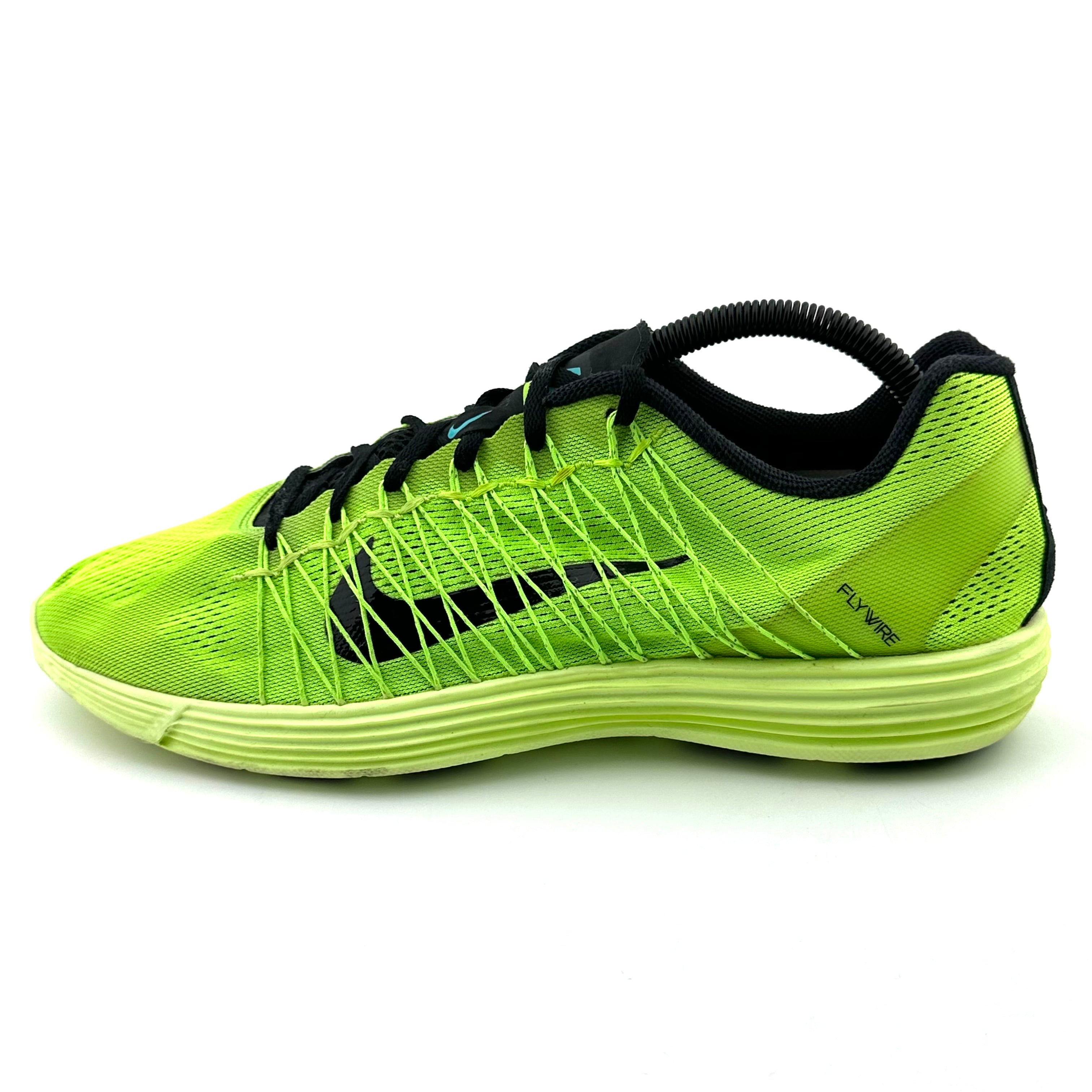 Nike Luna Racer 3