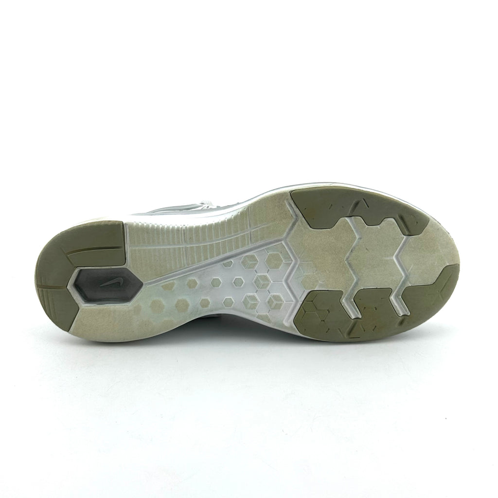 Nike In season TR8
