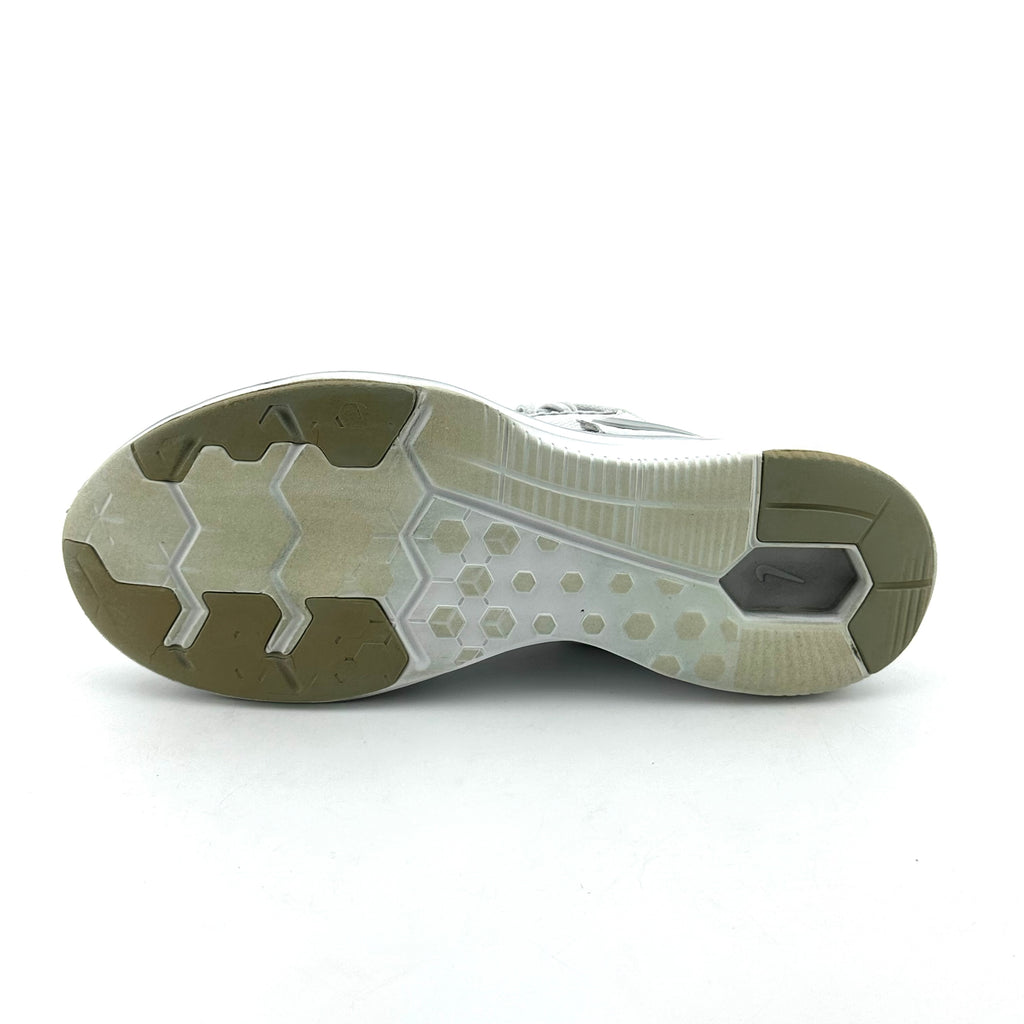 Nike In season TR8