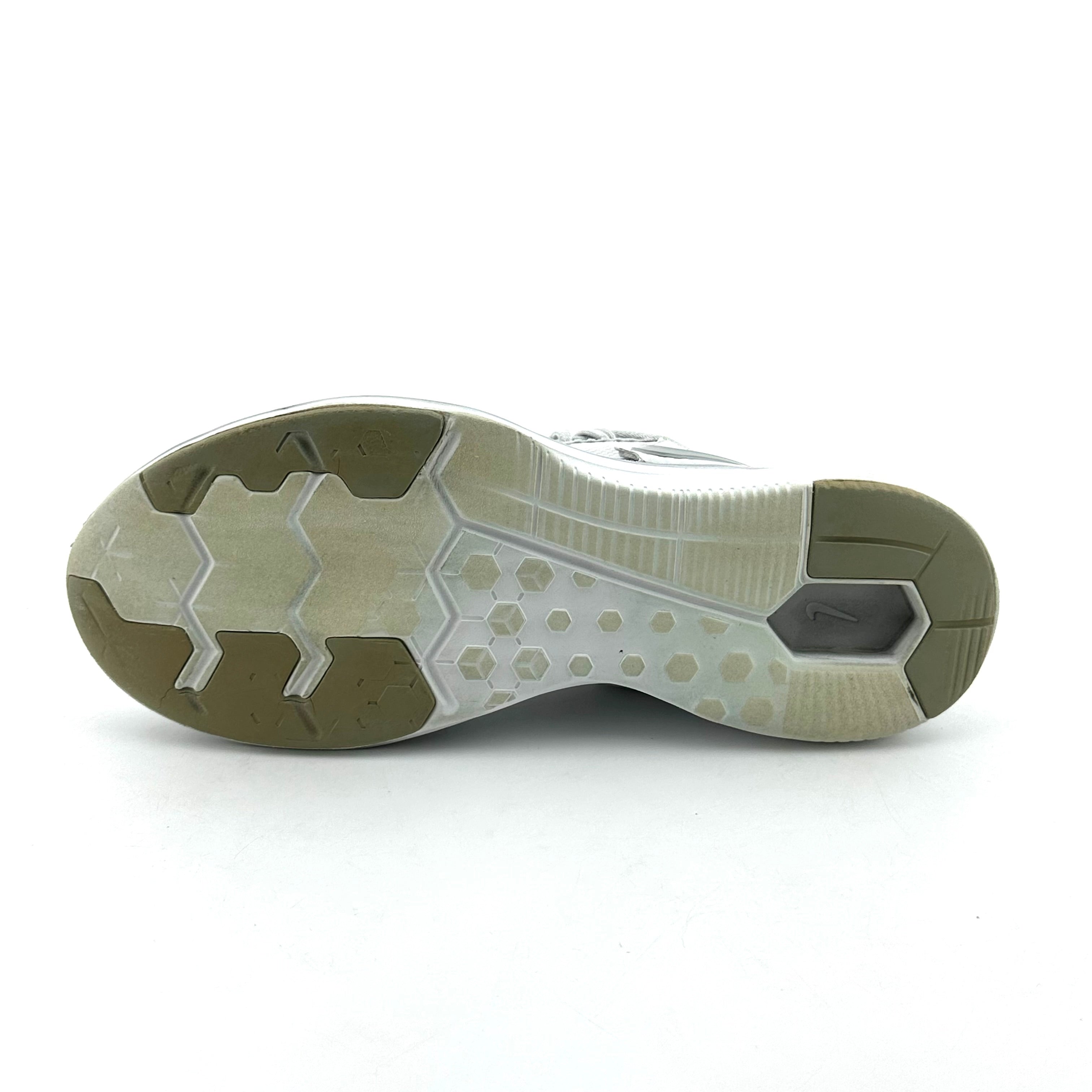 Nike In season TR8