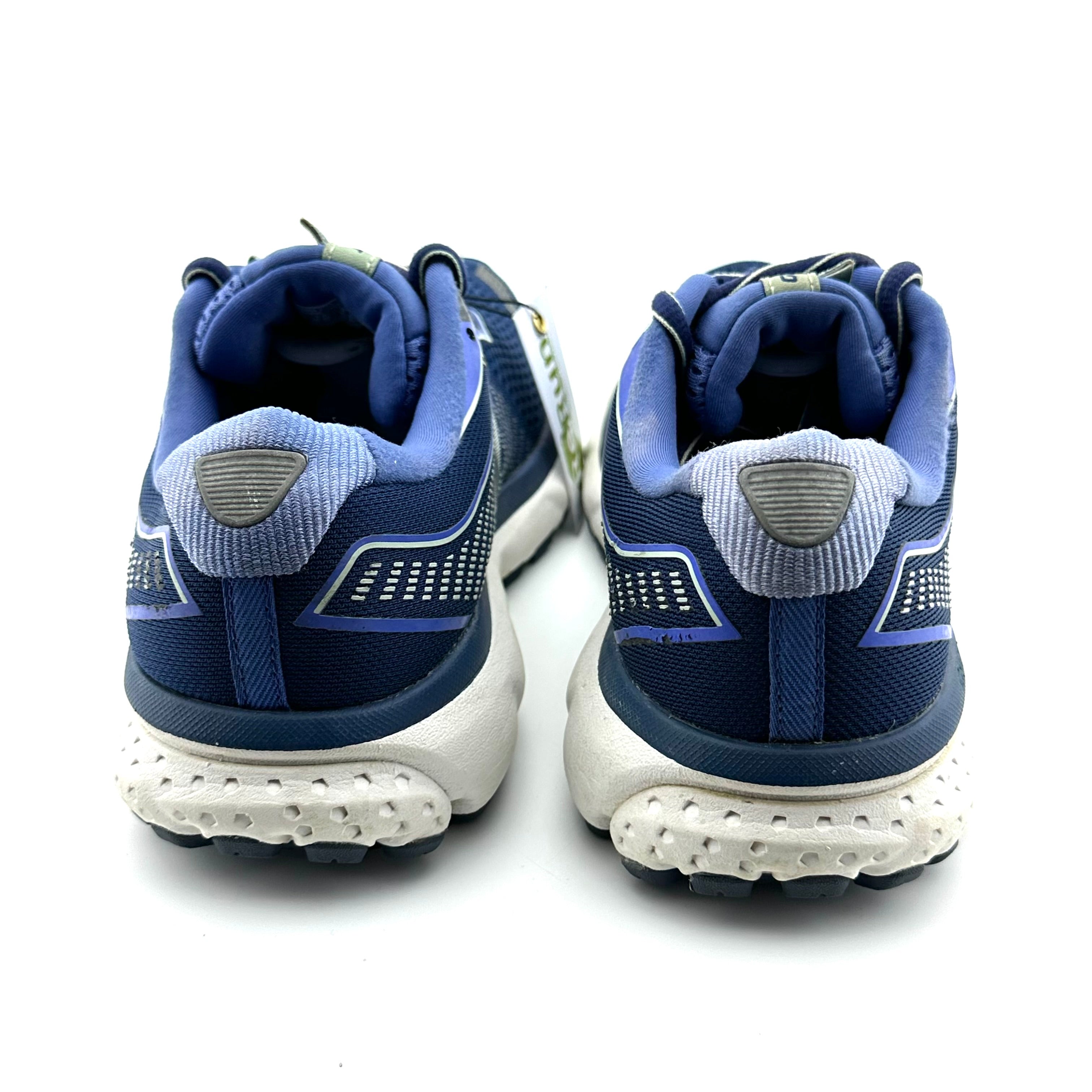 Brooks Ghost 12