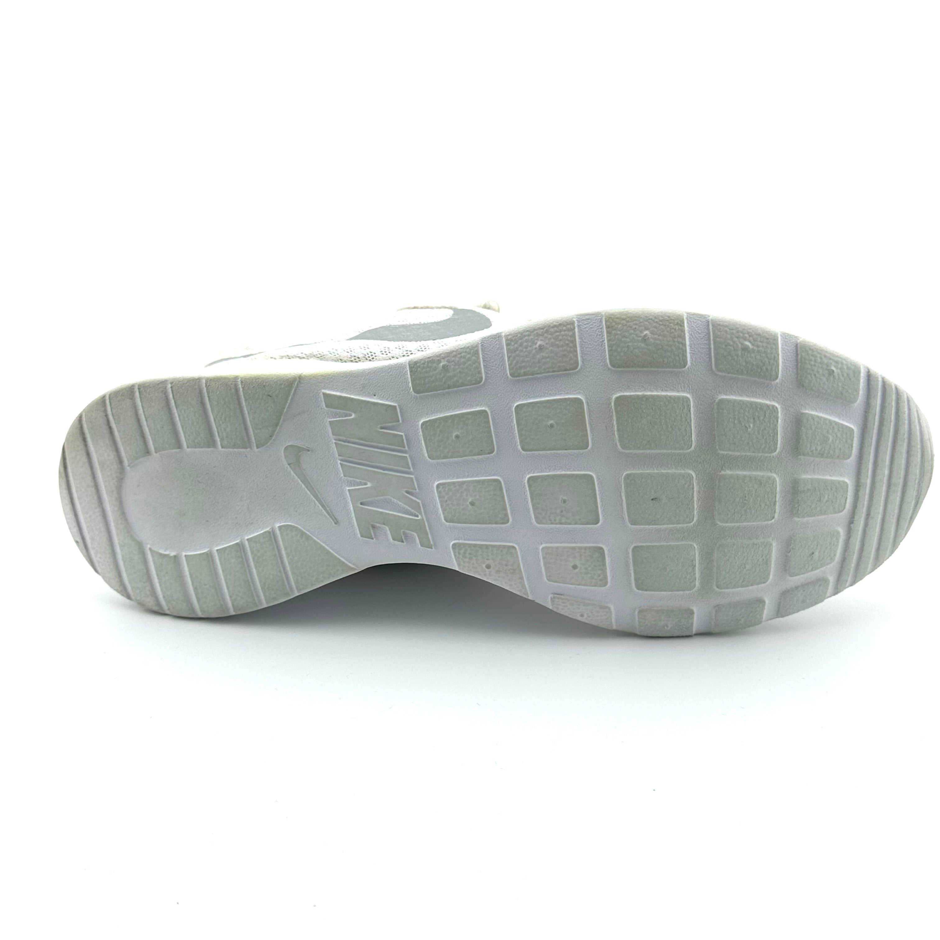 Nike Tanjuor