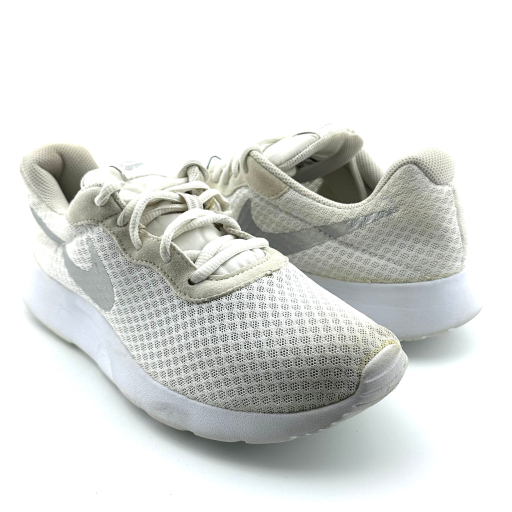Nike Tanjuor