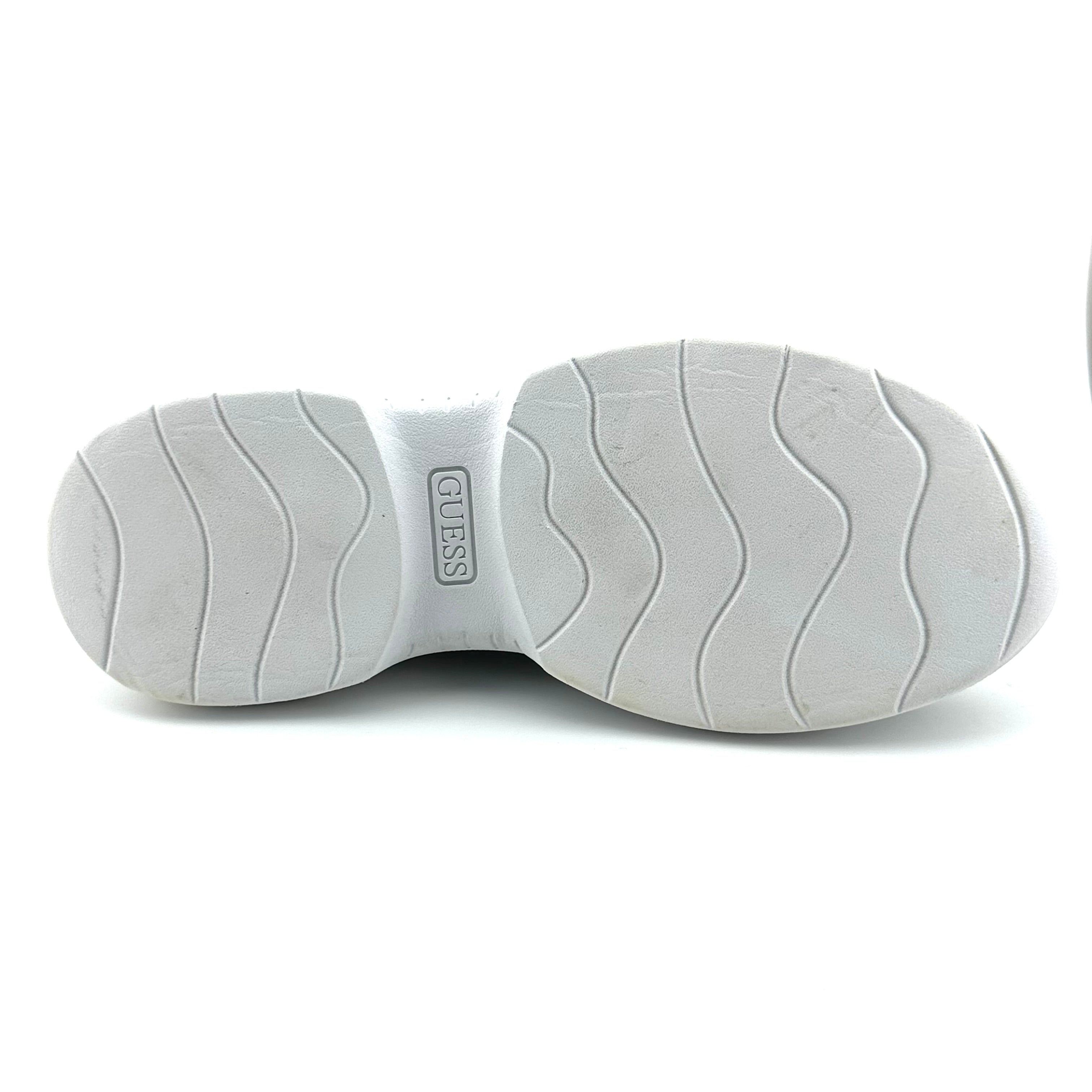 Guess Slip-On