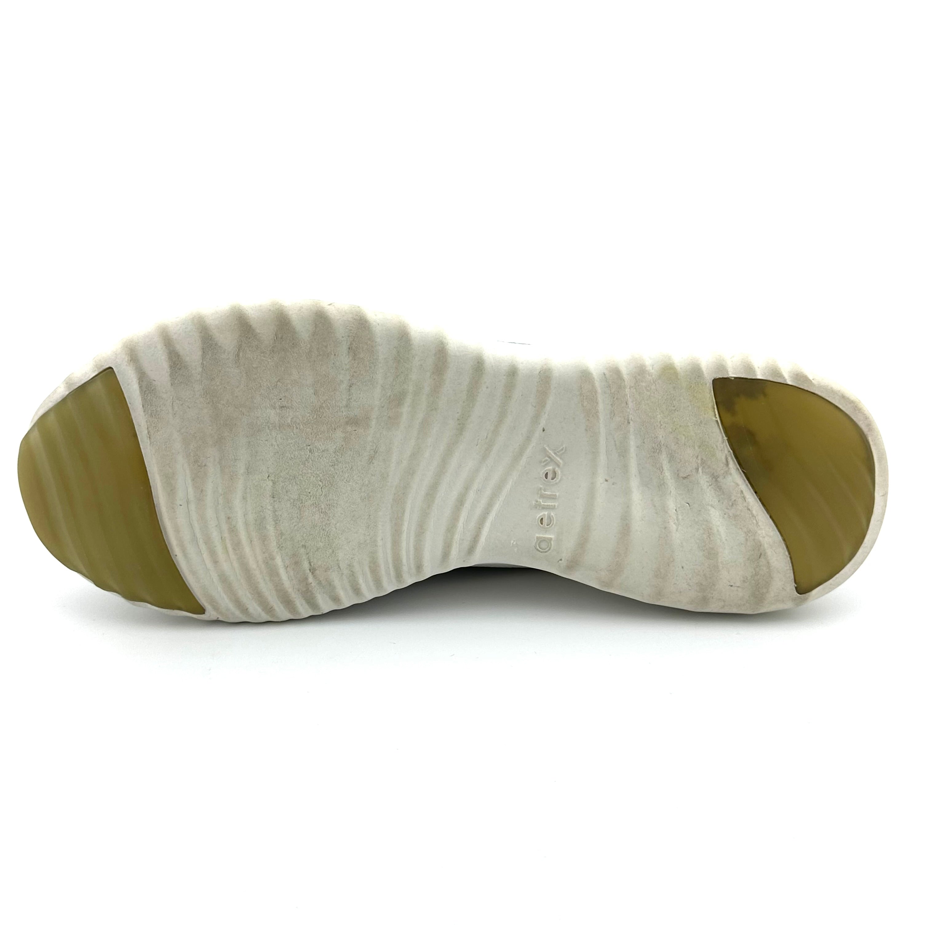 Aetrex Carly Orthopedic Arch Support Knit