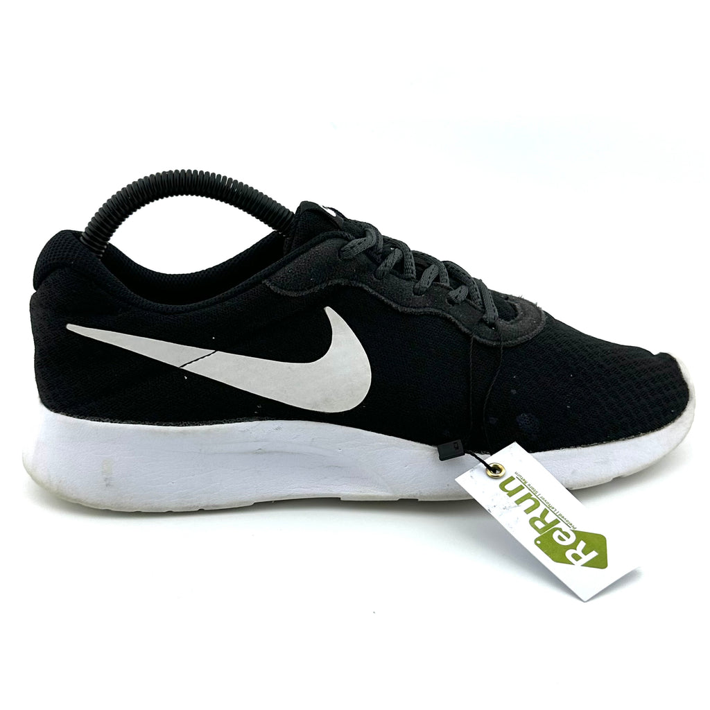 Nike  Tanjun