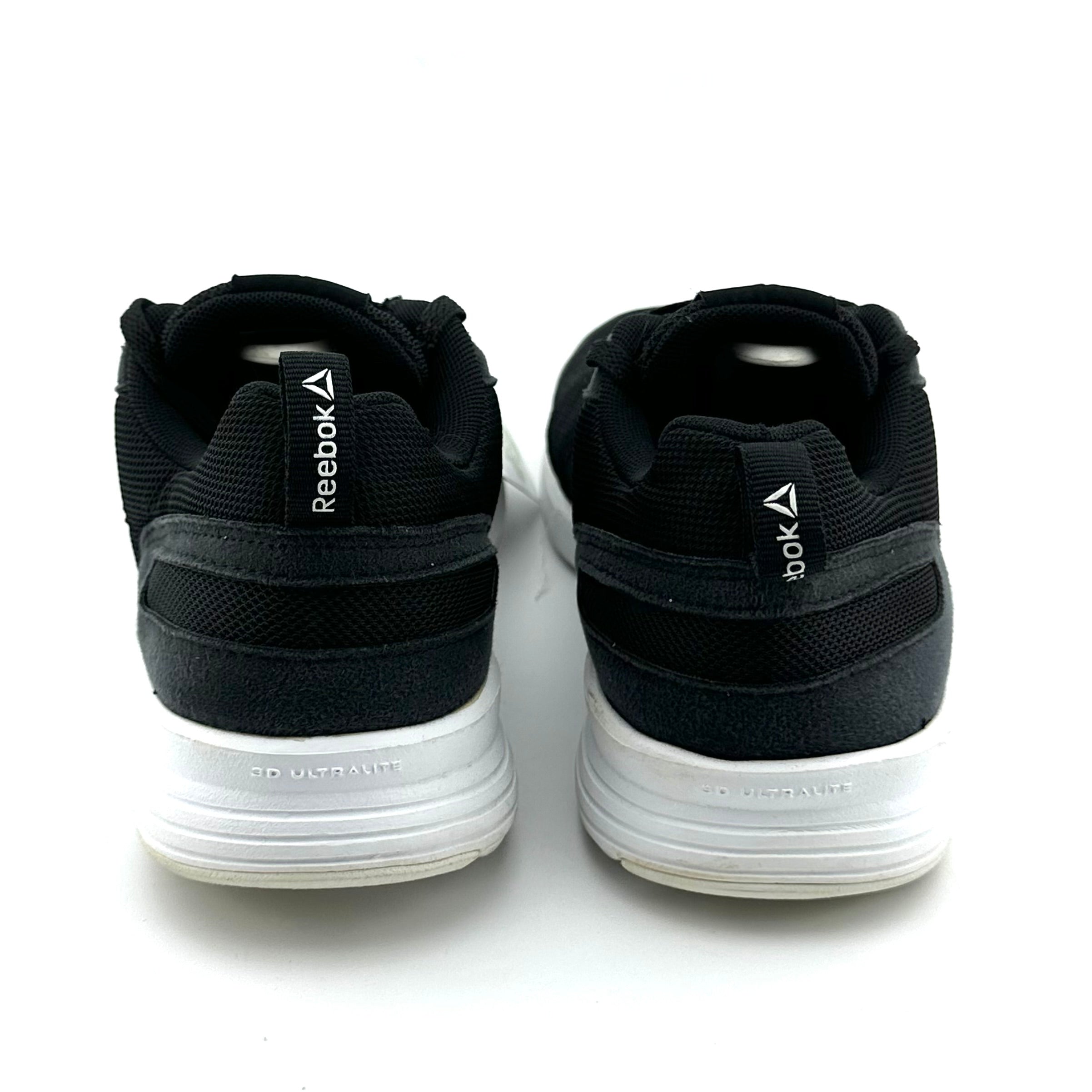 Reebok Foster Flyer