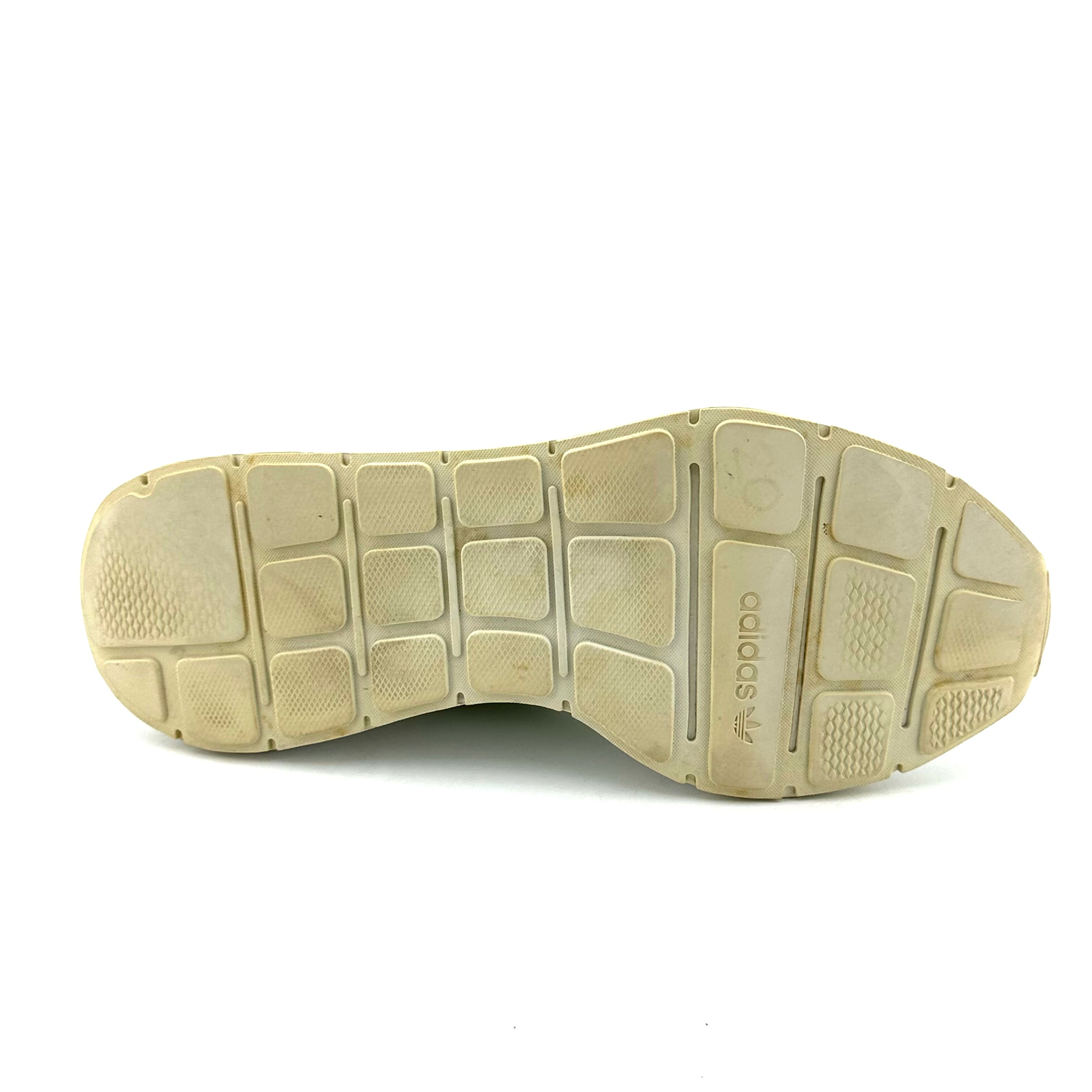 Adidas Swift Run