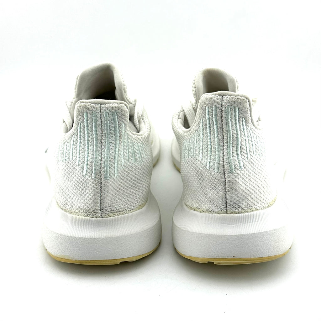 Adidas Swift Run