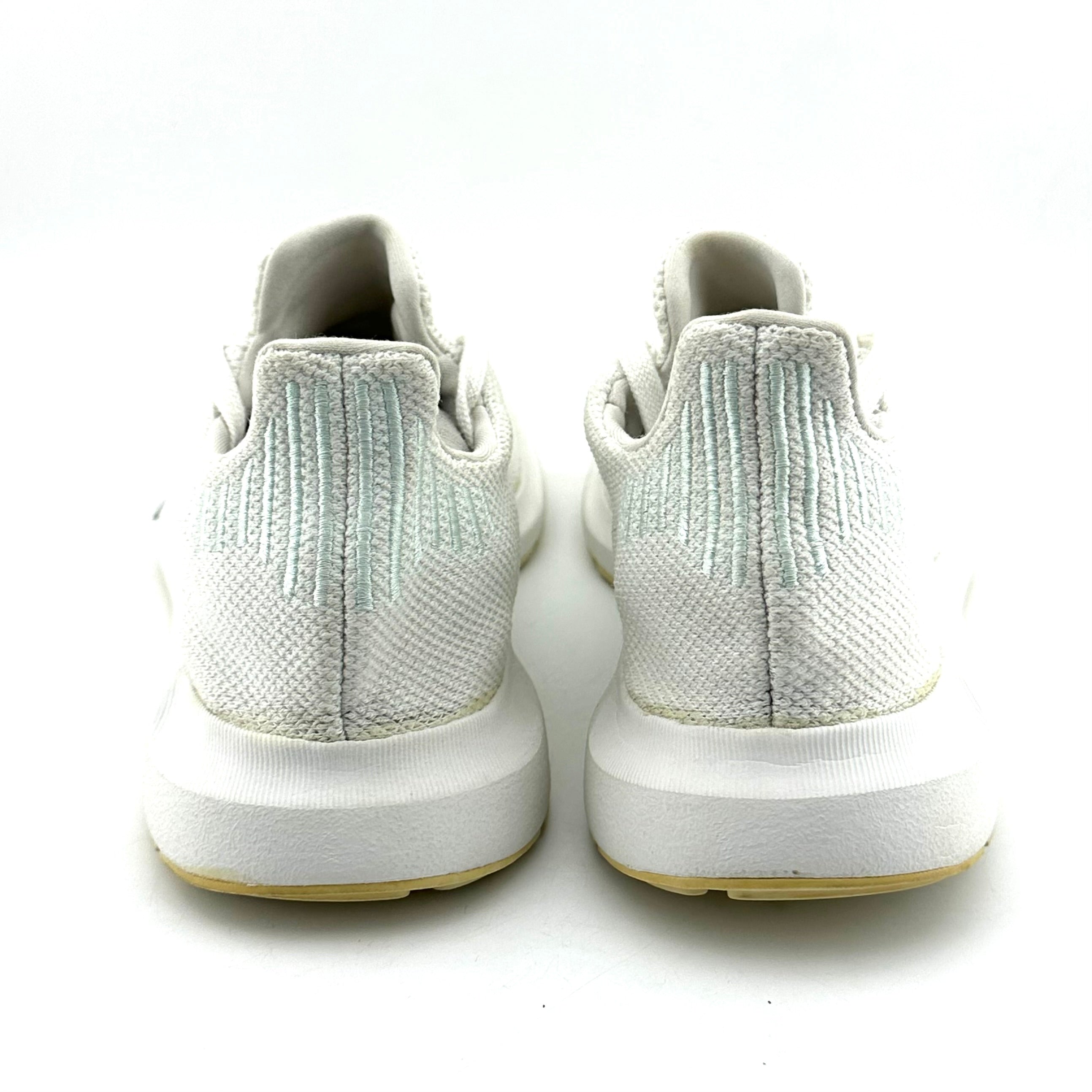 Adidas Swift Run