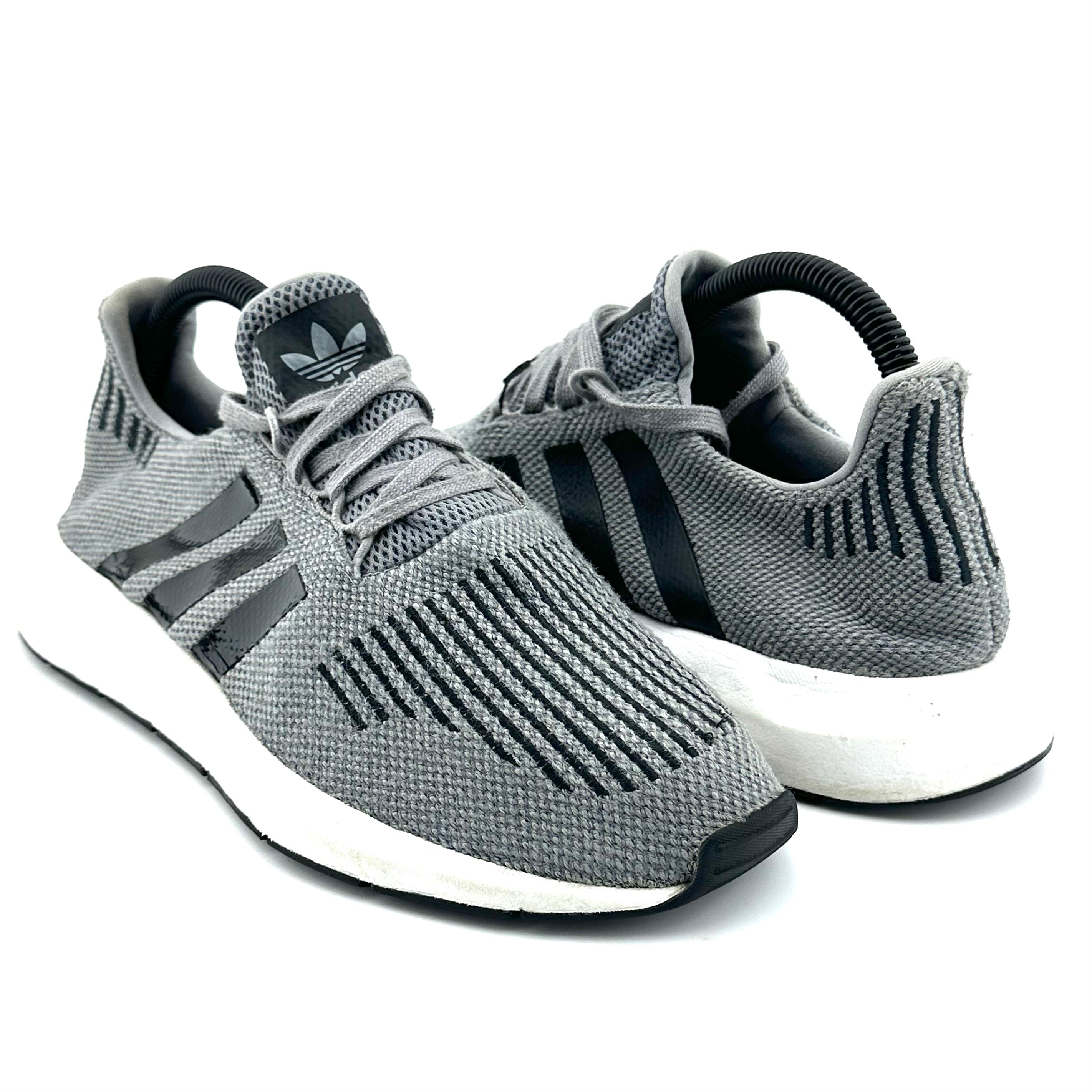 Adidas Swift Run