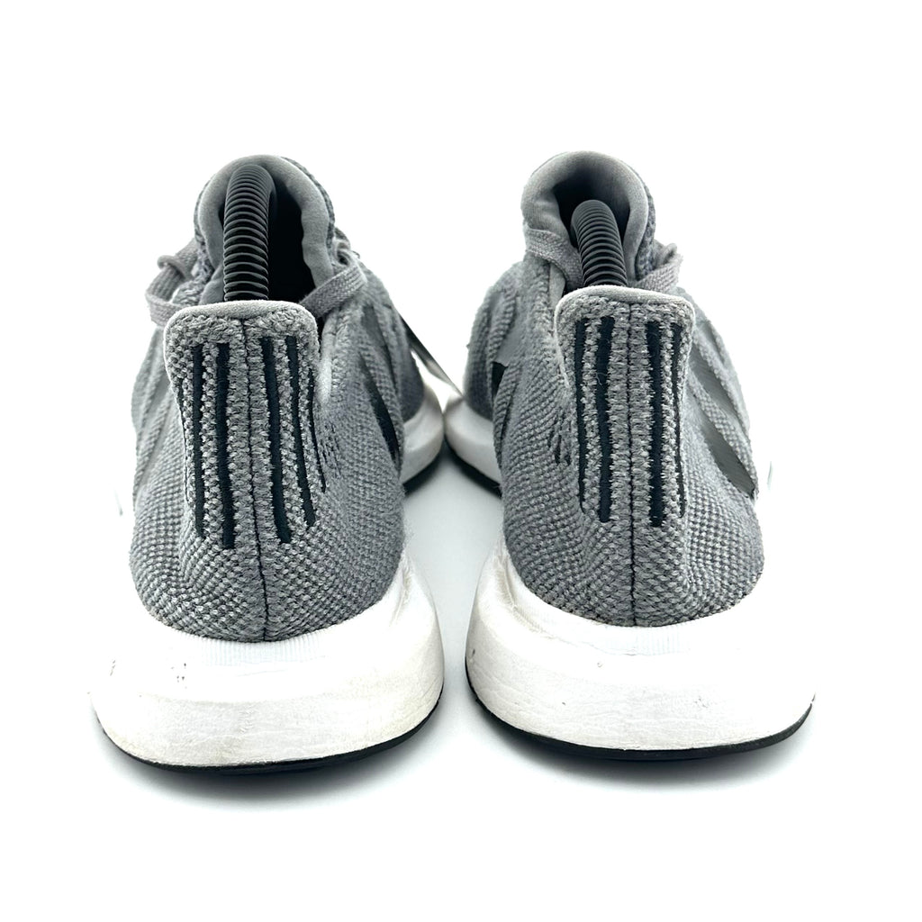 Adidas Swift Run