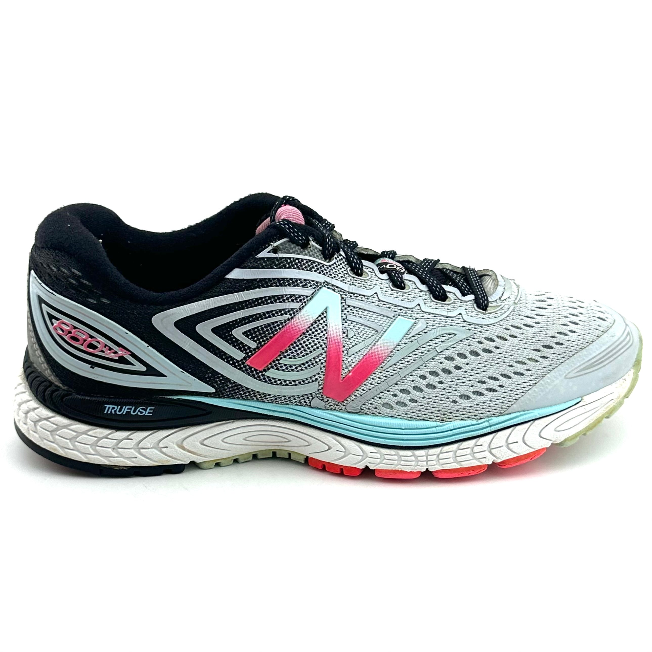 New Balance 880v7