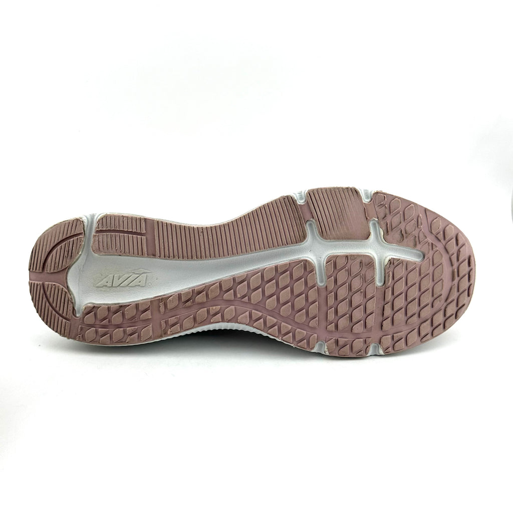 Avia Deluxe Trainer