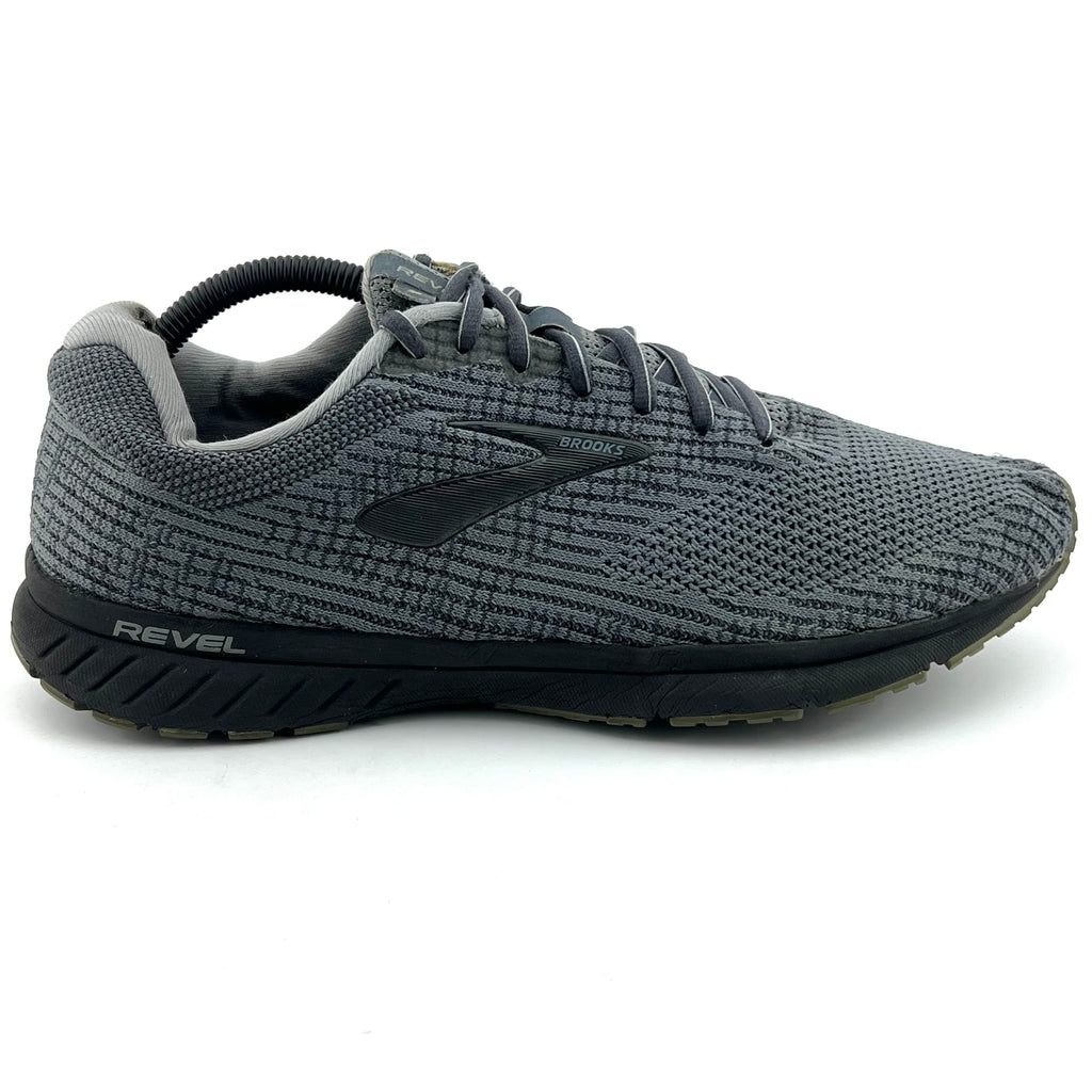 Brooks Revel 3