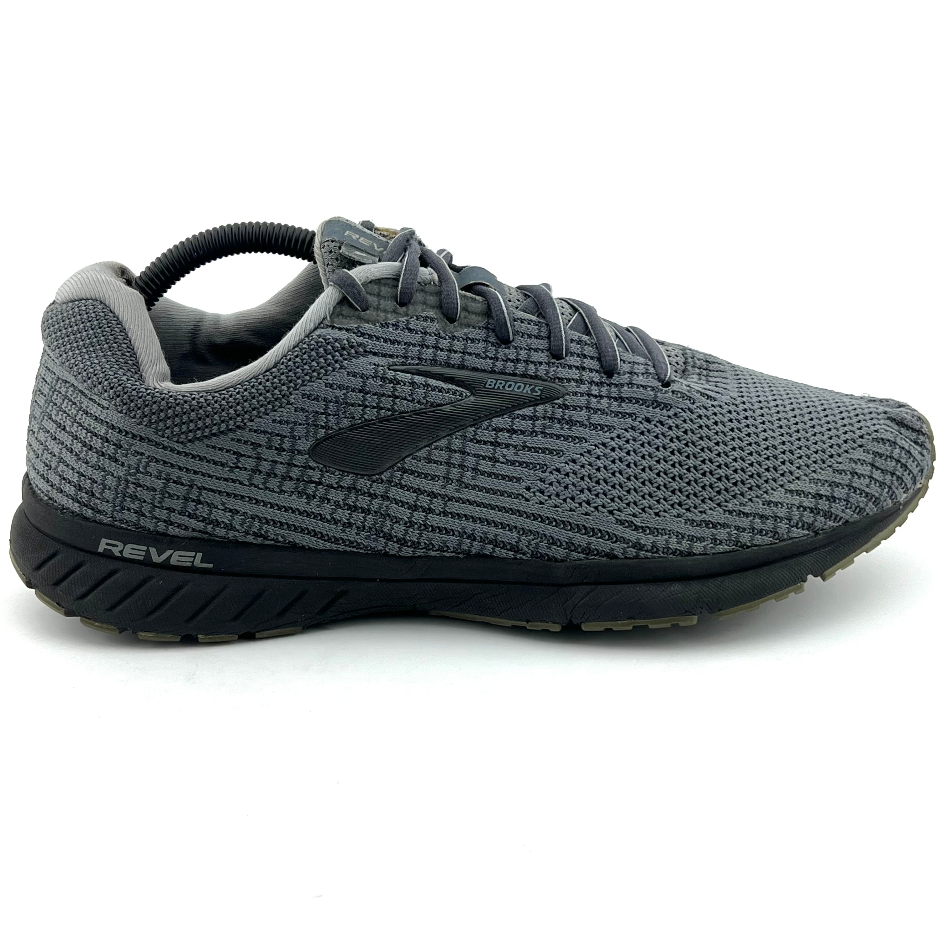 Brooks Revel 3