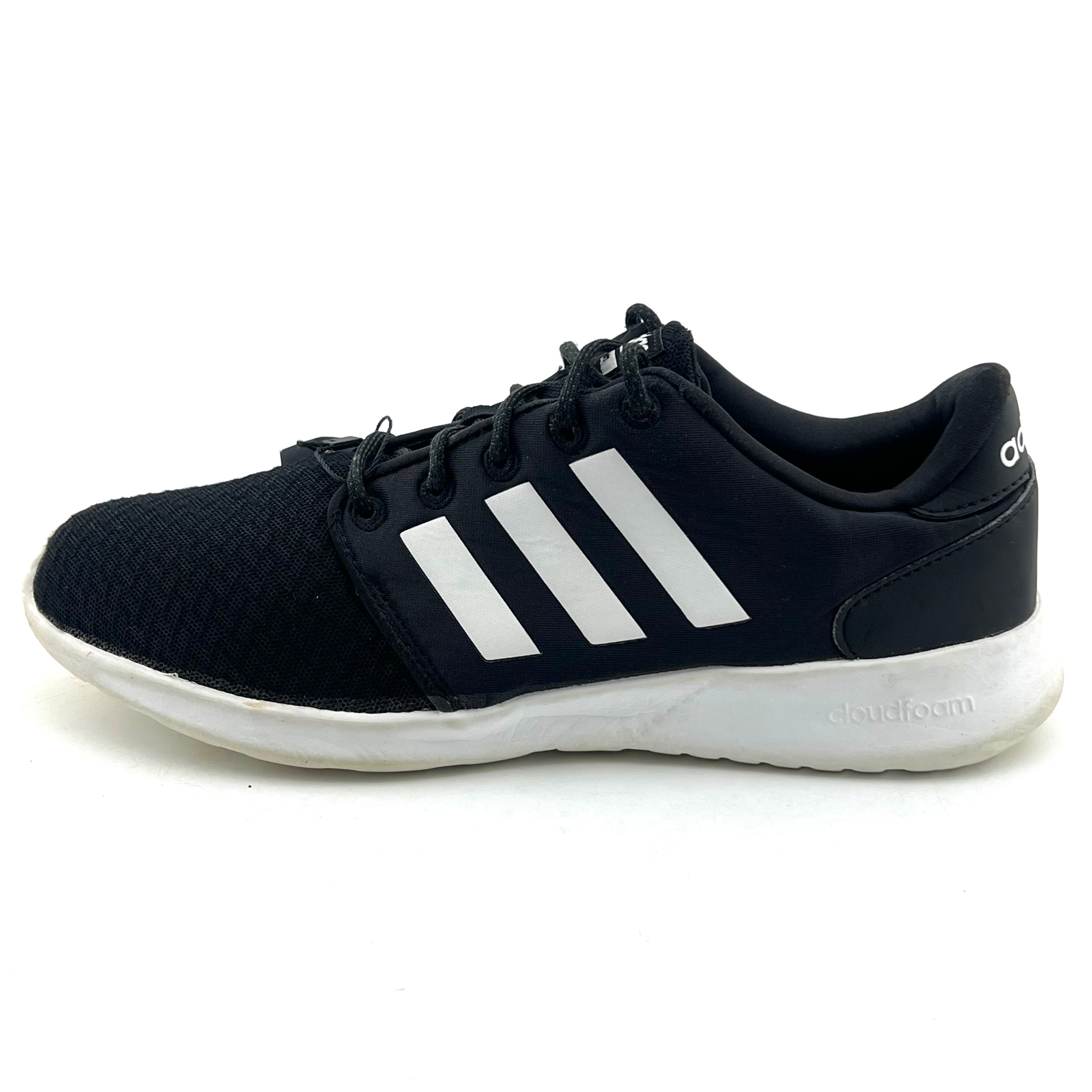 Adidas Cloud Foam QT Racer