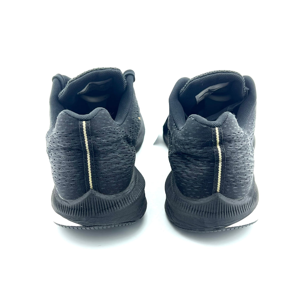 Nike Air Zoom Win Flow 5