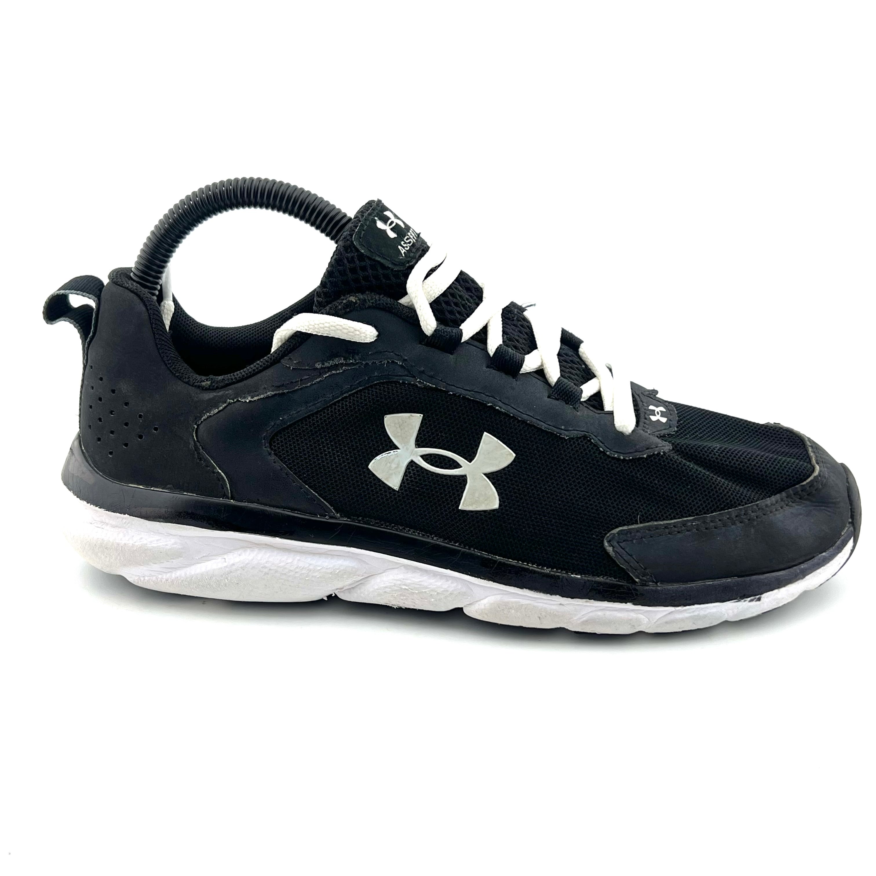 Under Armour Charged Asset 9