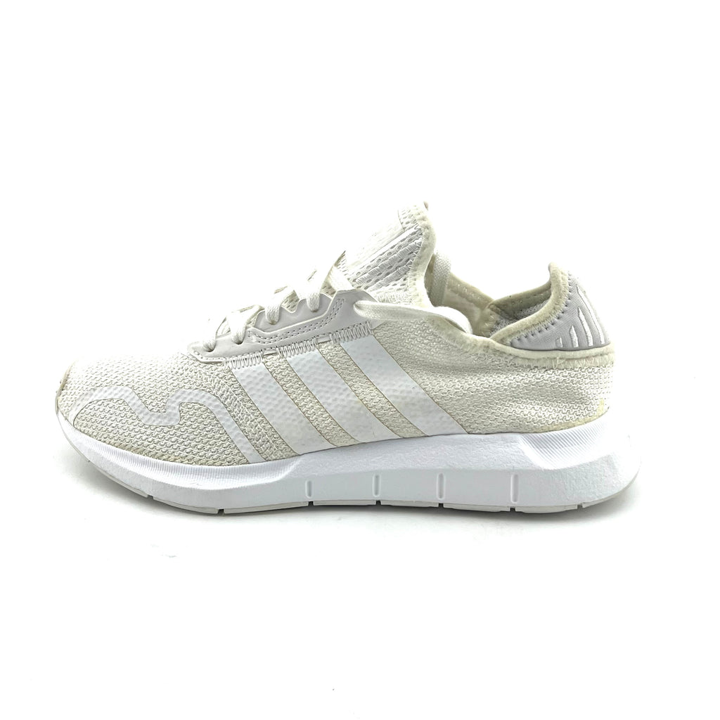 Adidas Swift Run X