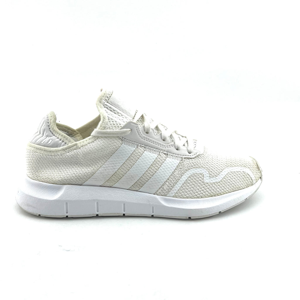 Adidas Swift Run X