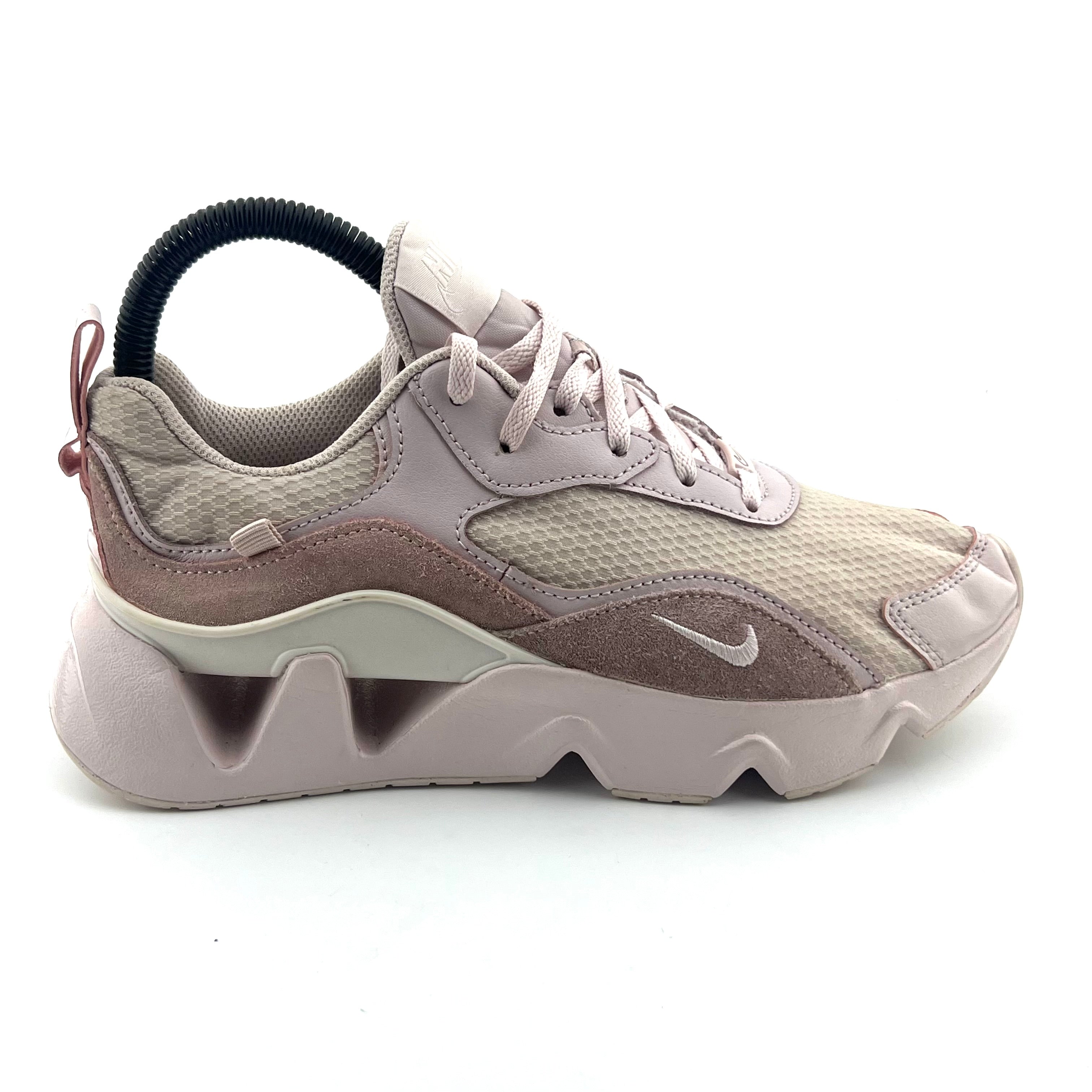 Nike RYZ 3652