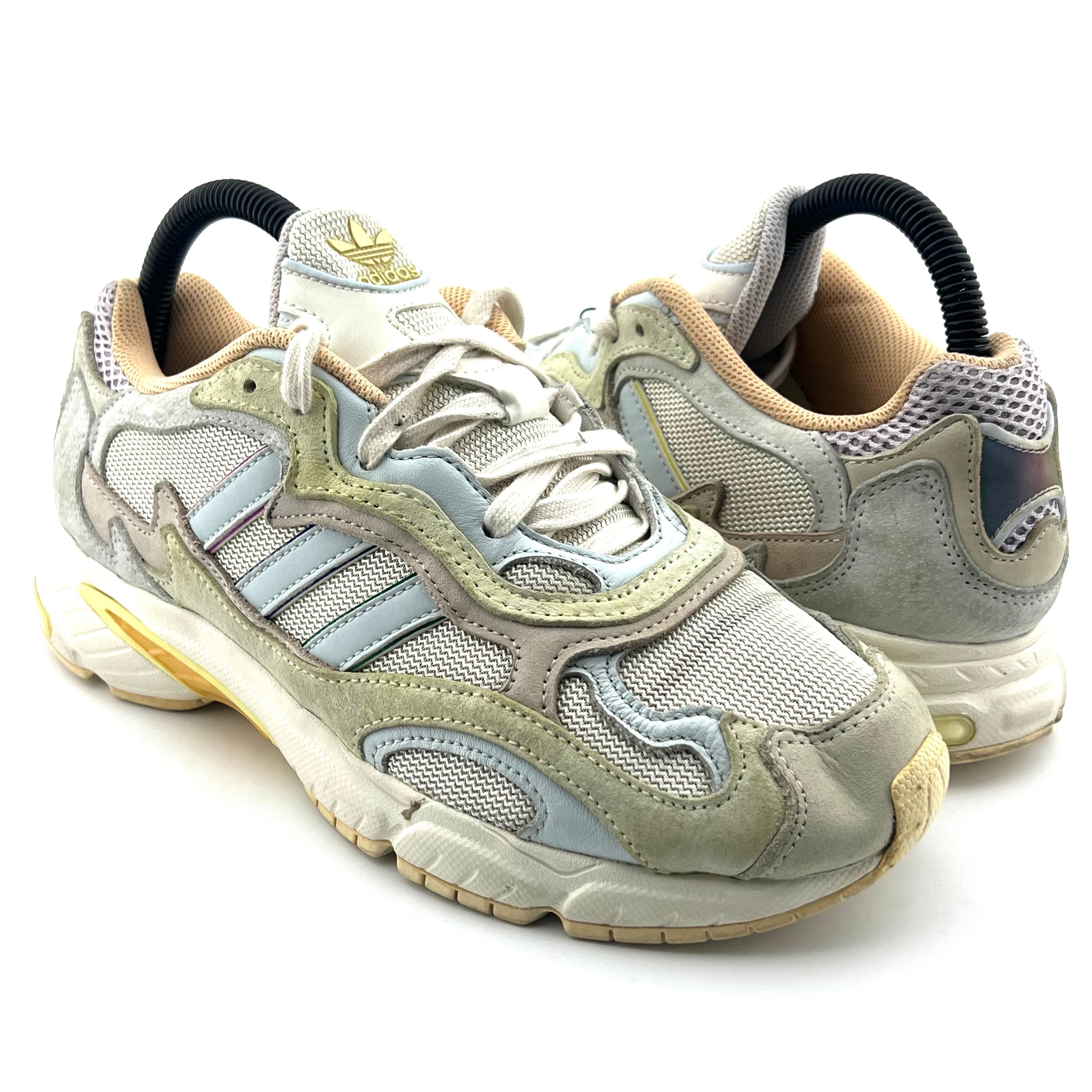 Adidas Temper Run Pride