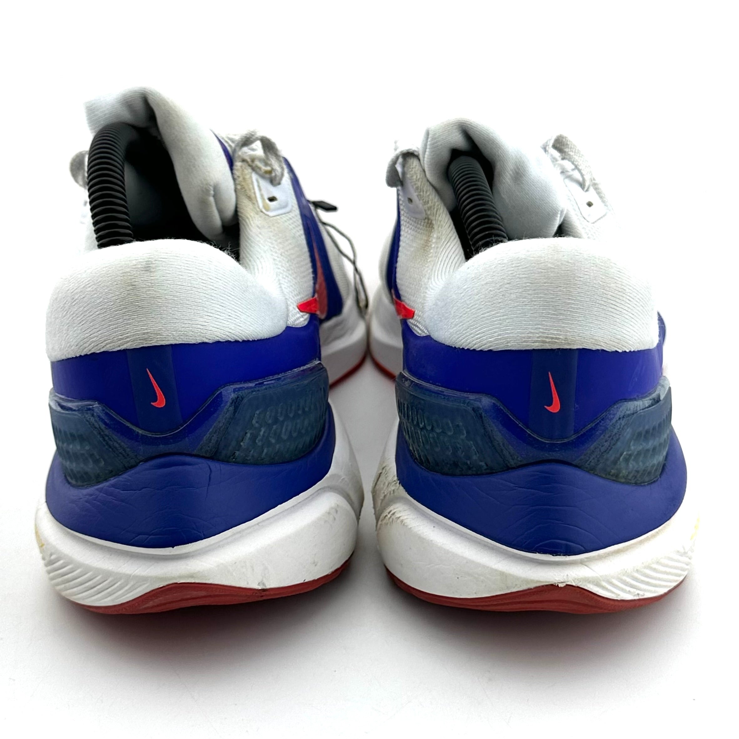 Nike Air Zoom Vomero 16