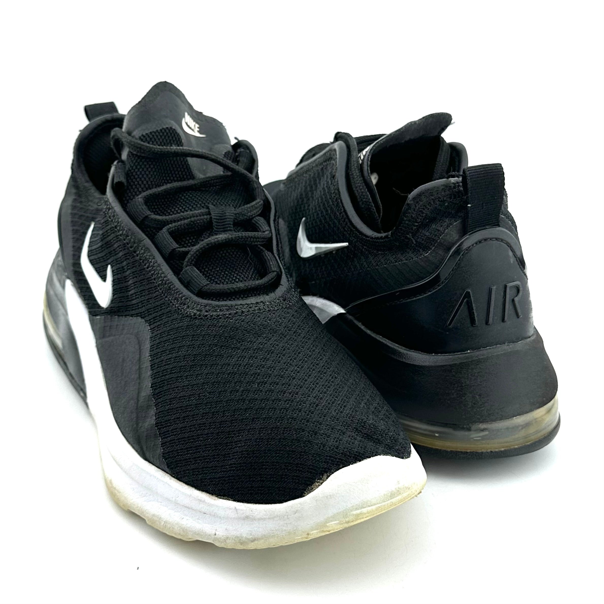 Nike Air Max Motion 2