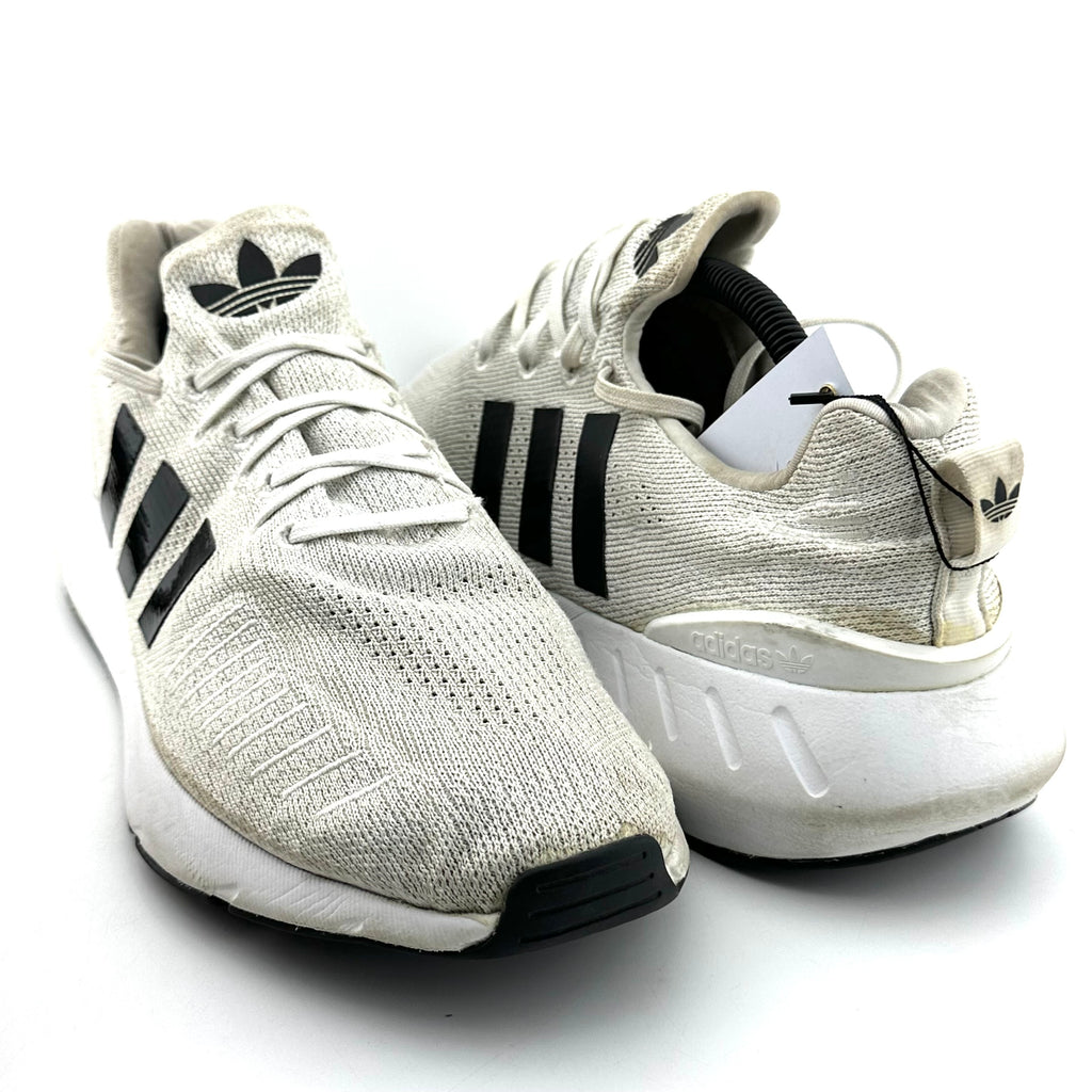 Adidas Swift Run 22