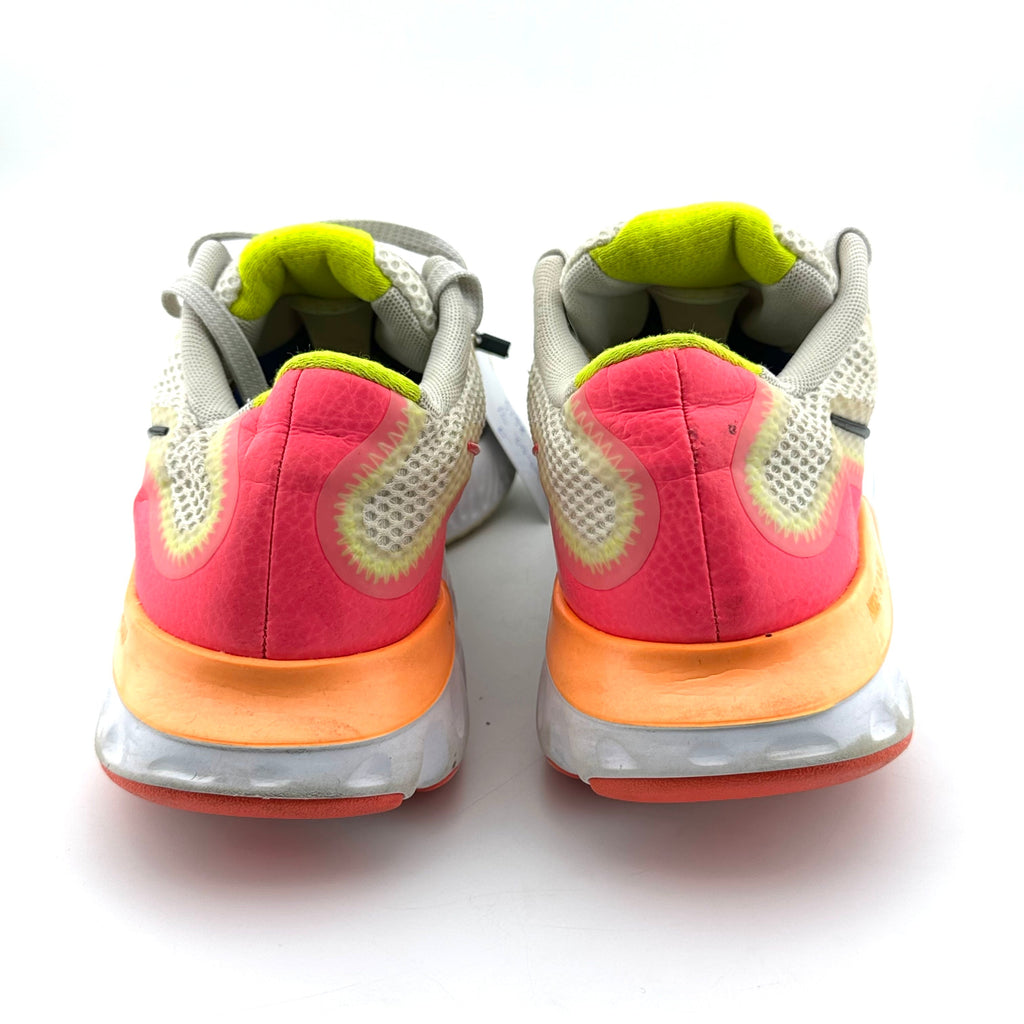 Nike Renew Run