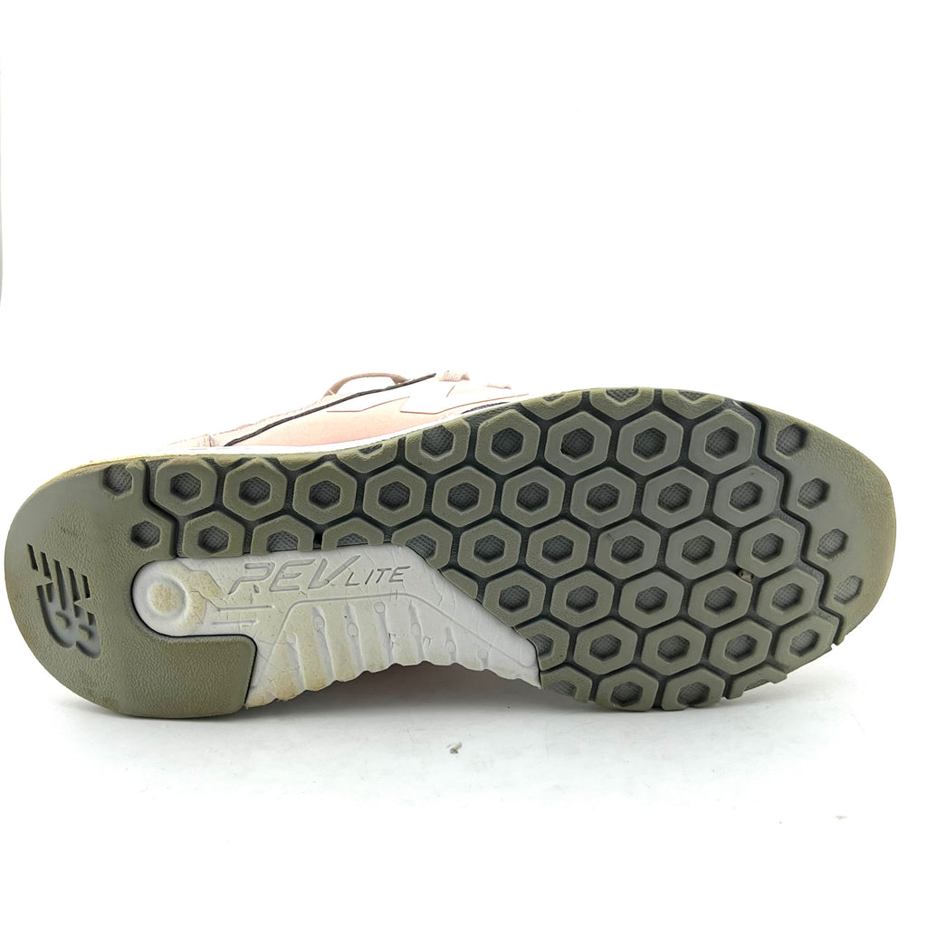 New Balance Revlite247