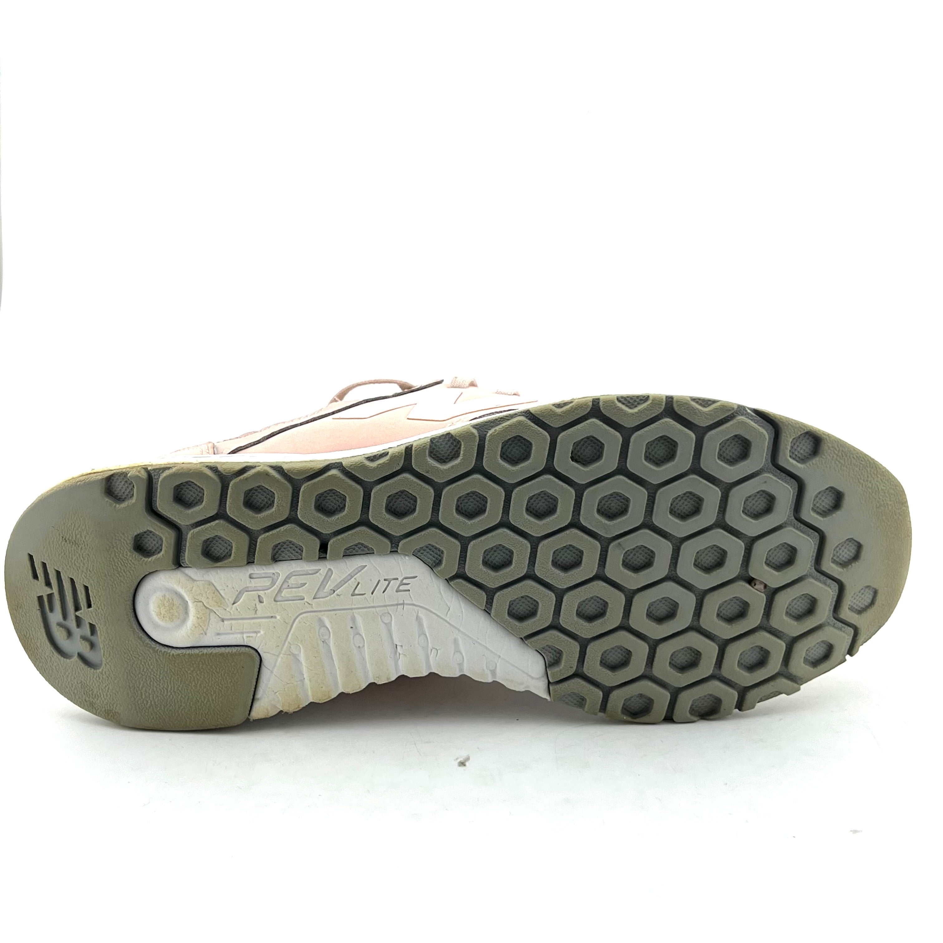 New Balance Revlite247