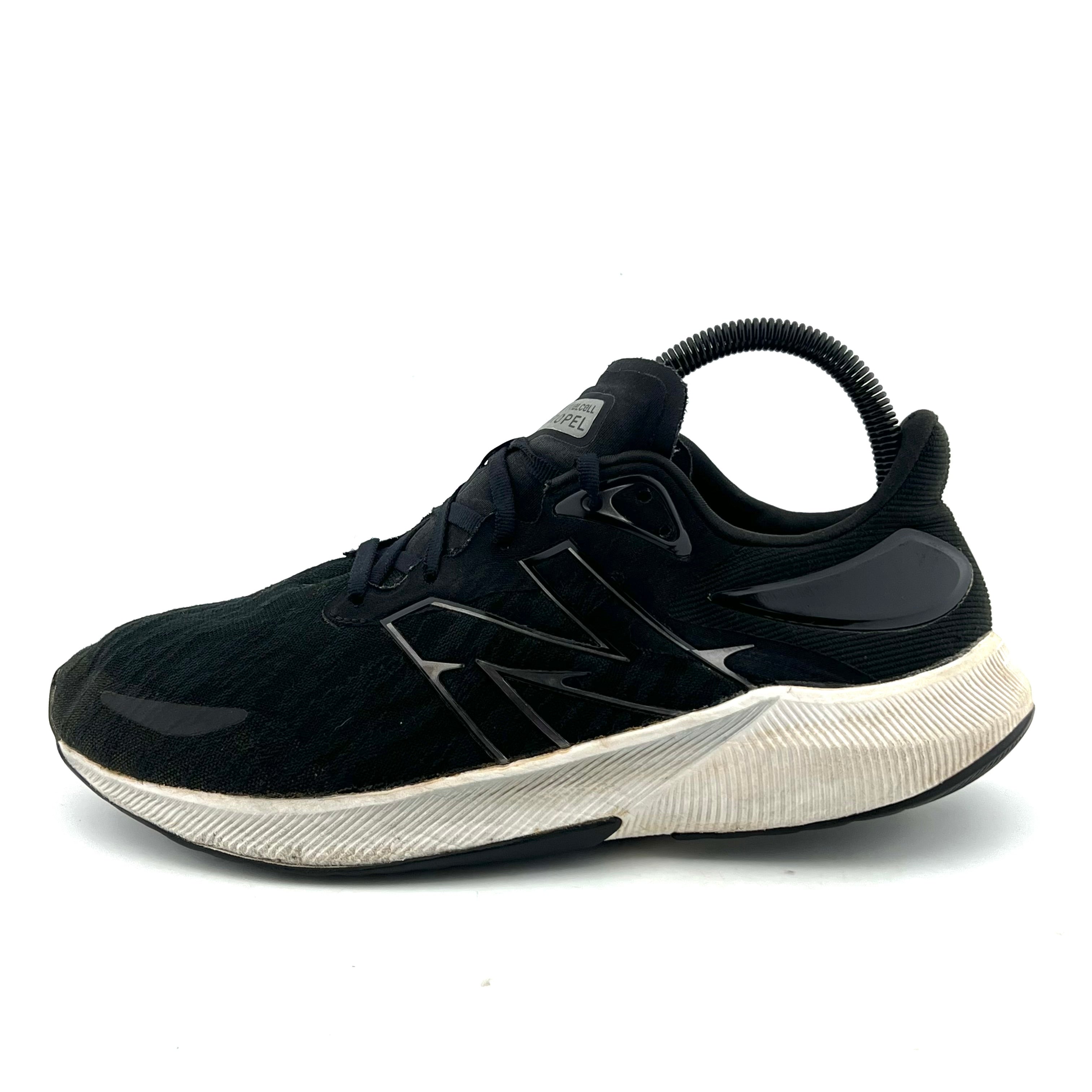 New Balance Fuel Cell Propel V3