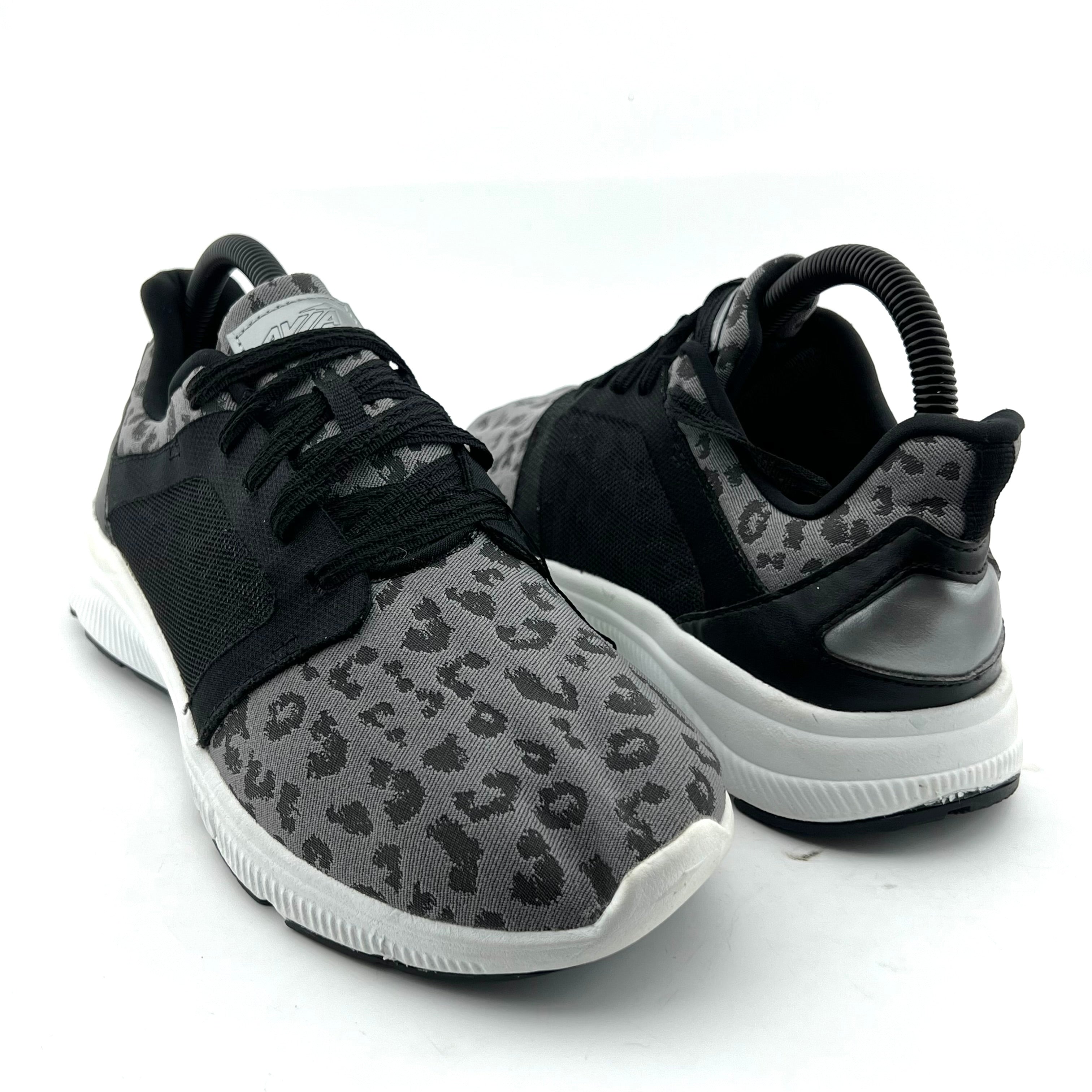 Avia Deluxe Athletic