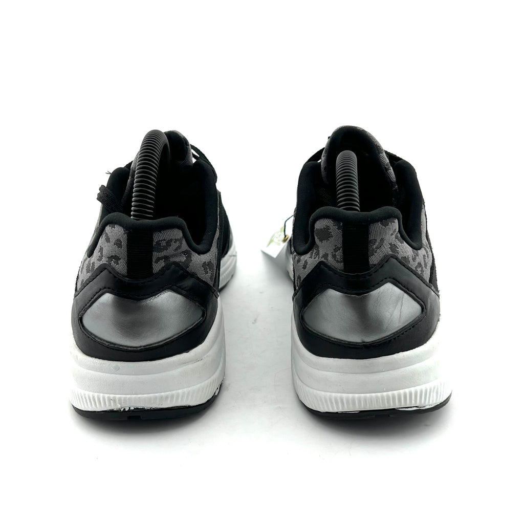 Avia Deluxe Athletic