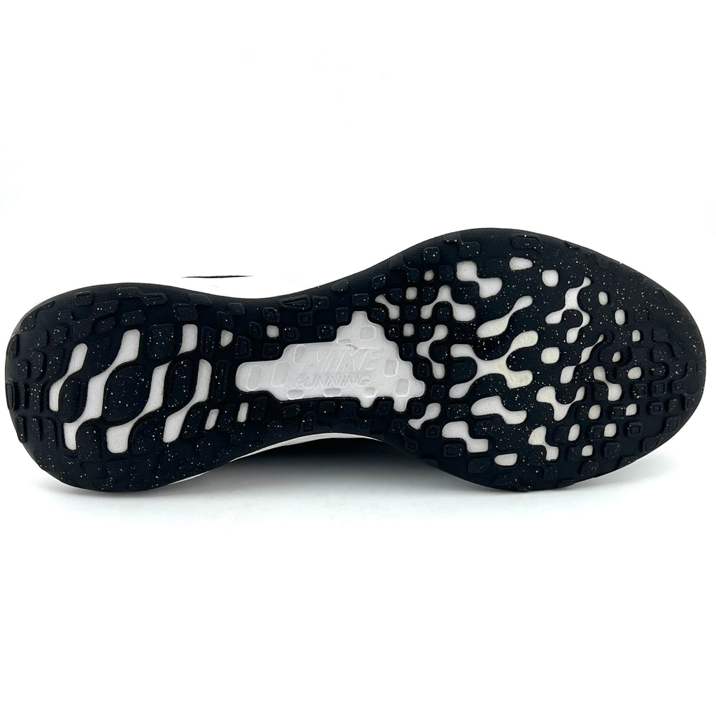Nike Revolution 6 Next Nature