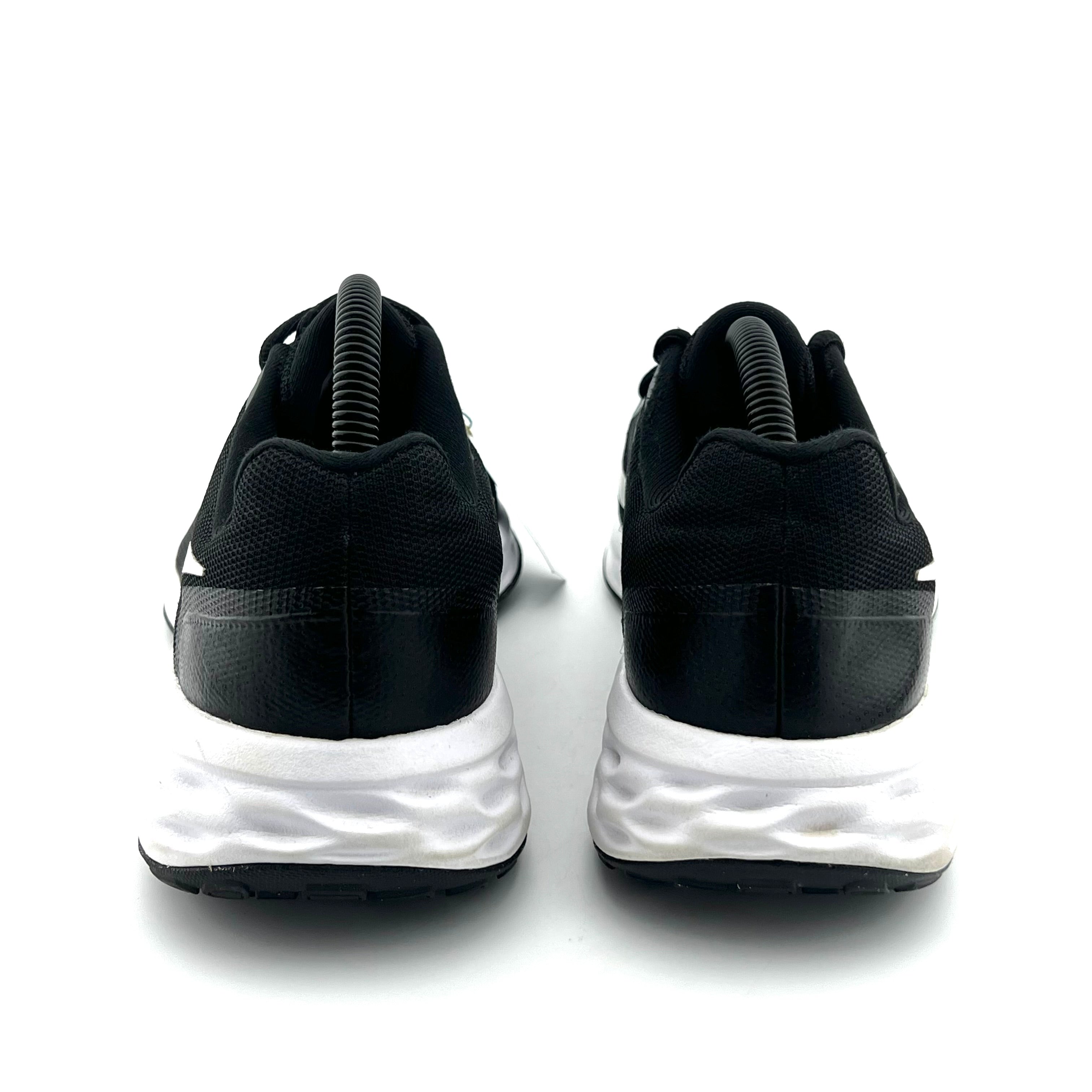 Nike Revolution 6 Next Nature